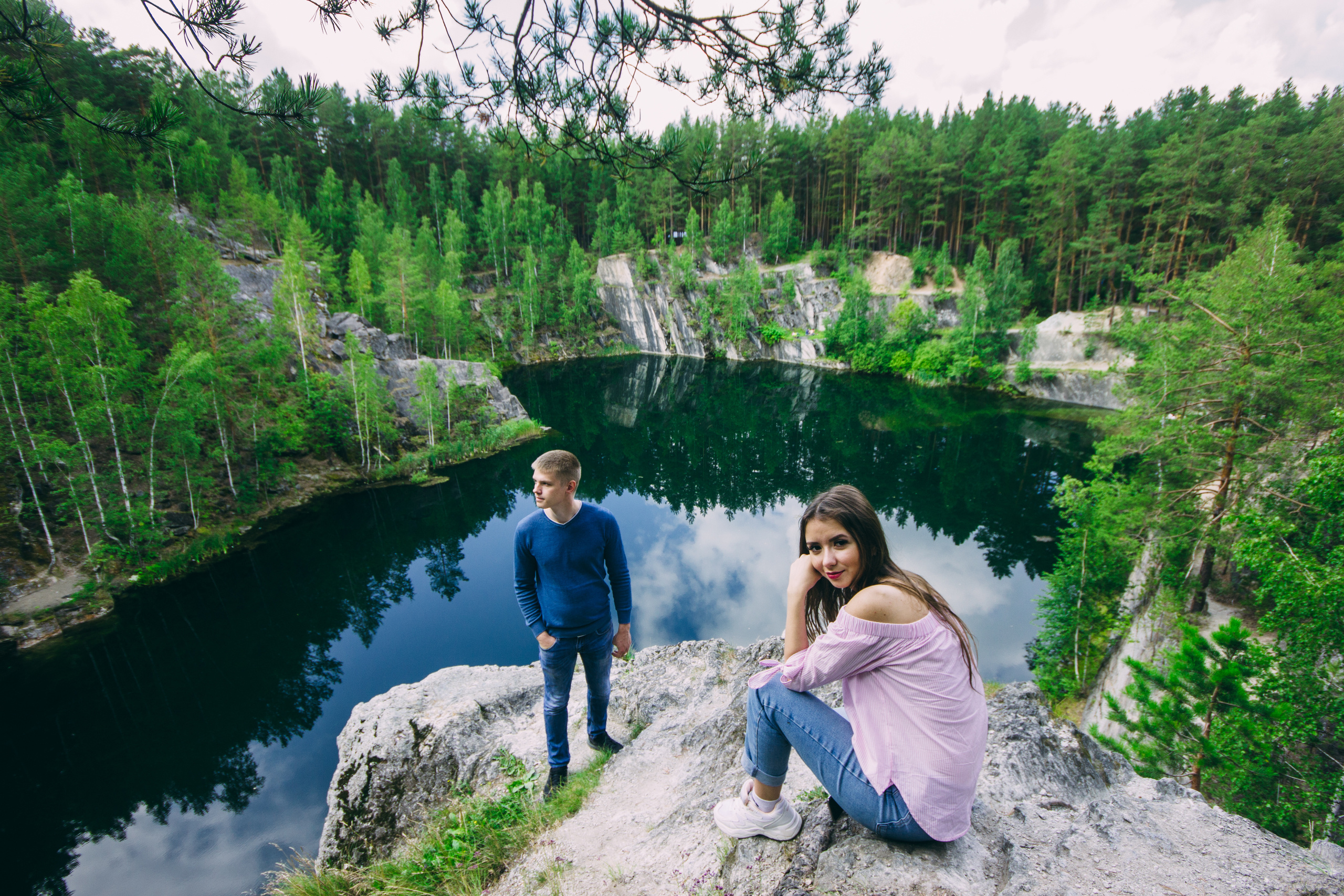 Тальковое озеро. Свадебный фотограф в Екатеринбурге Полевской Соликамск