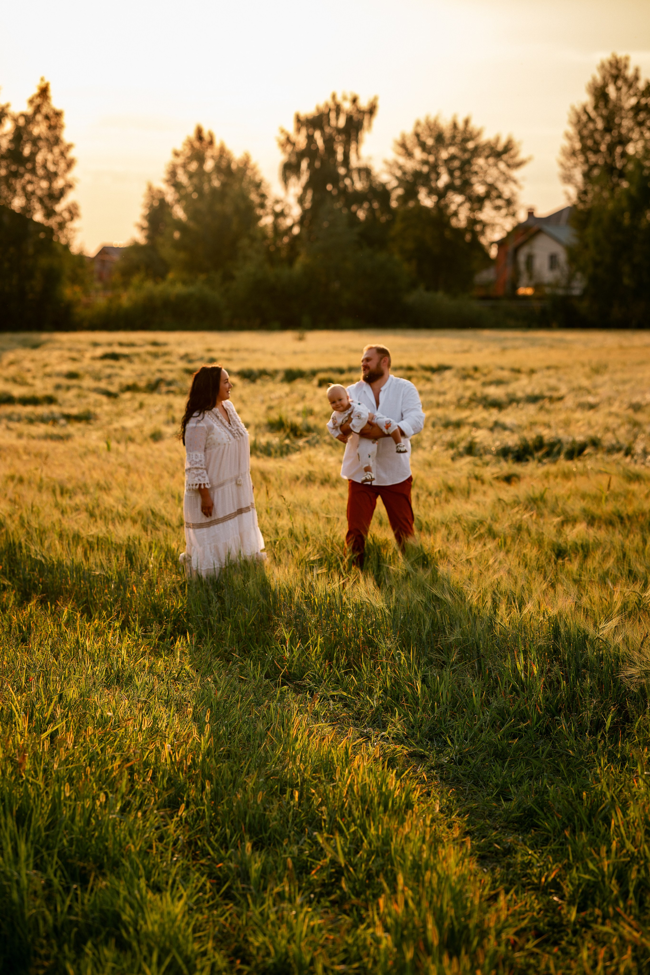 Фотосессия в пшенице. Женский и семейный фотограф в Москве Виктория