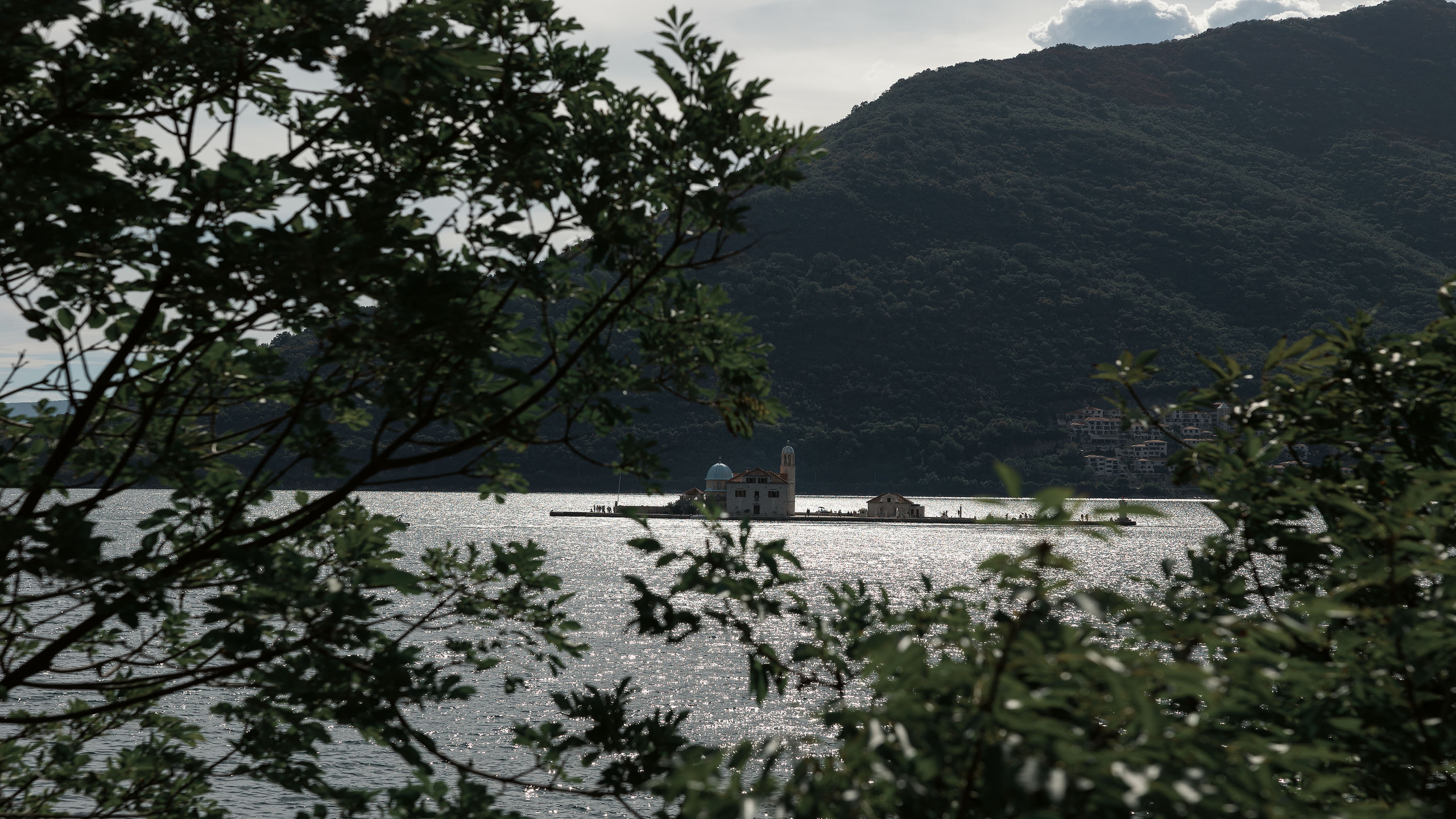 Рисан и Пераст. Портретный фотограф, контент фотограф, продающие фото в Москве и МО