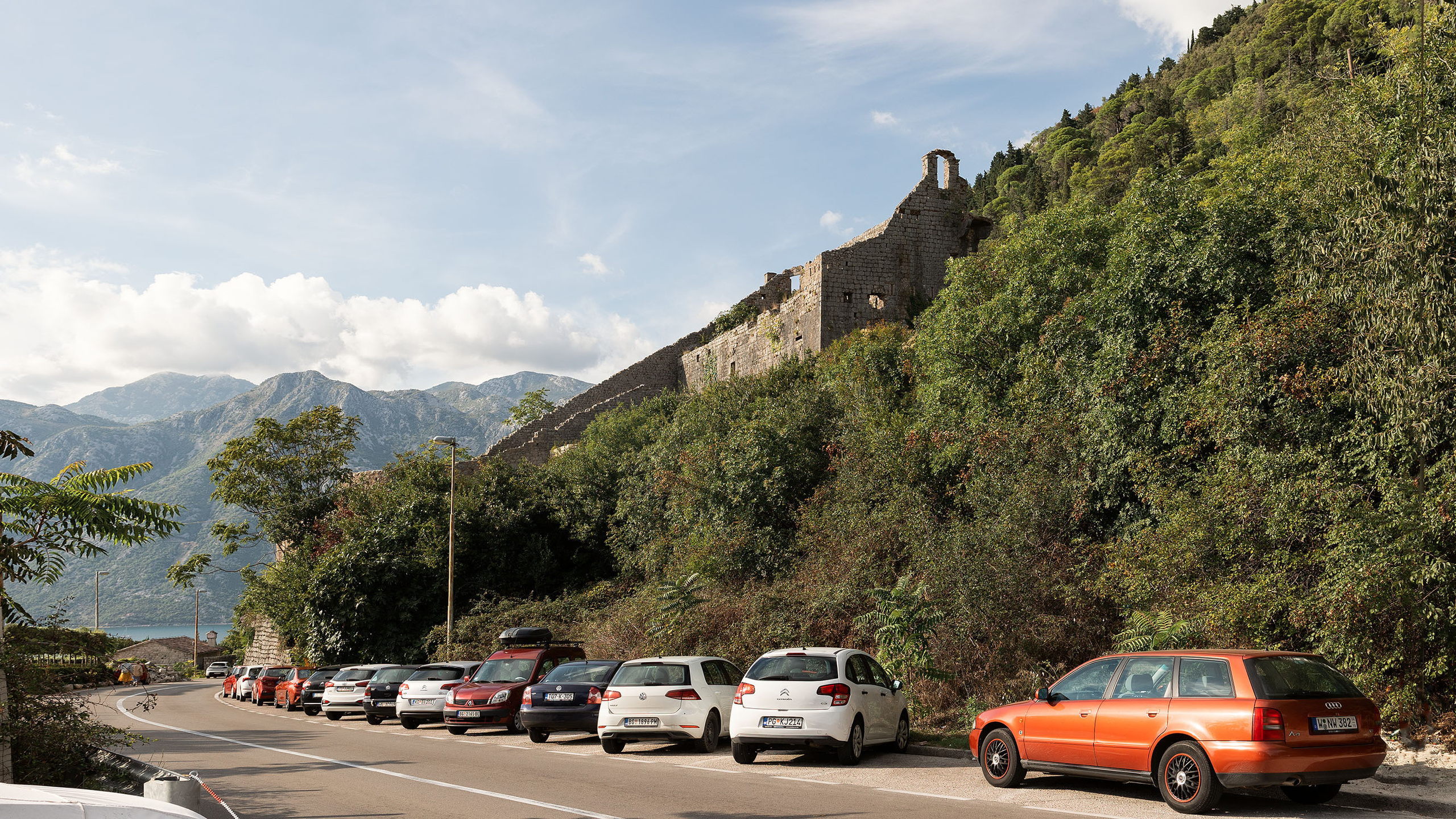 Рисан и Пераст. Портретный фотограф, контент фотограф, продающие фото в Москве и МО