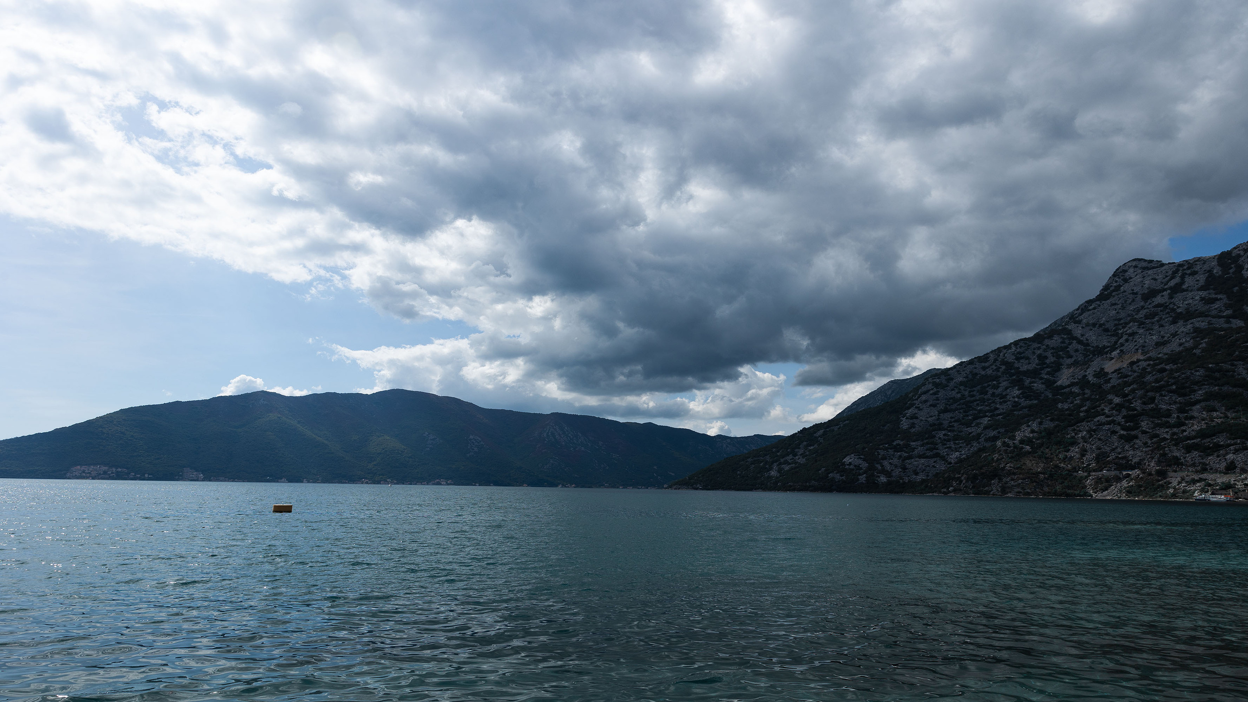 Рисан и Пераст. Портретный фотограф, контент фотограф, продающие фото в Москве и МО