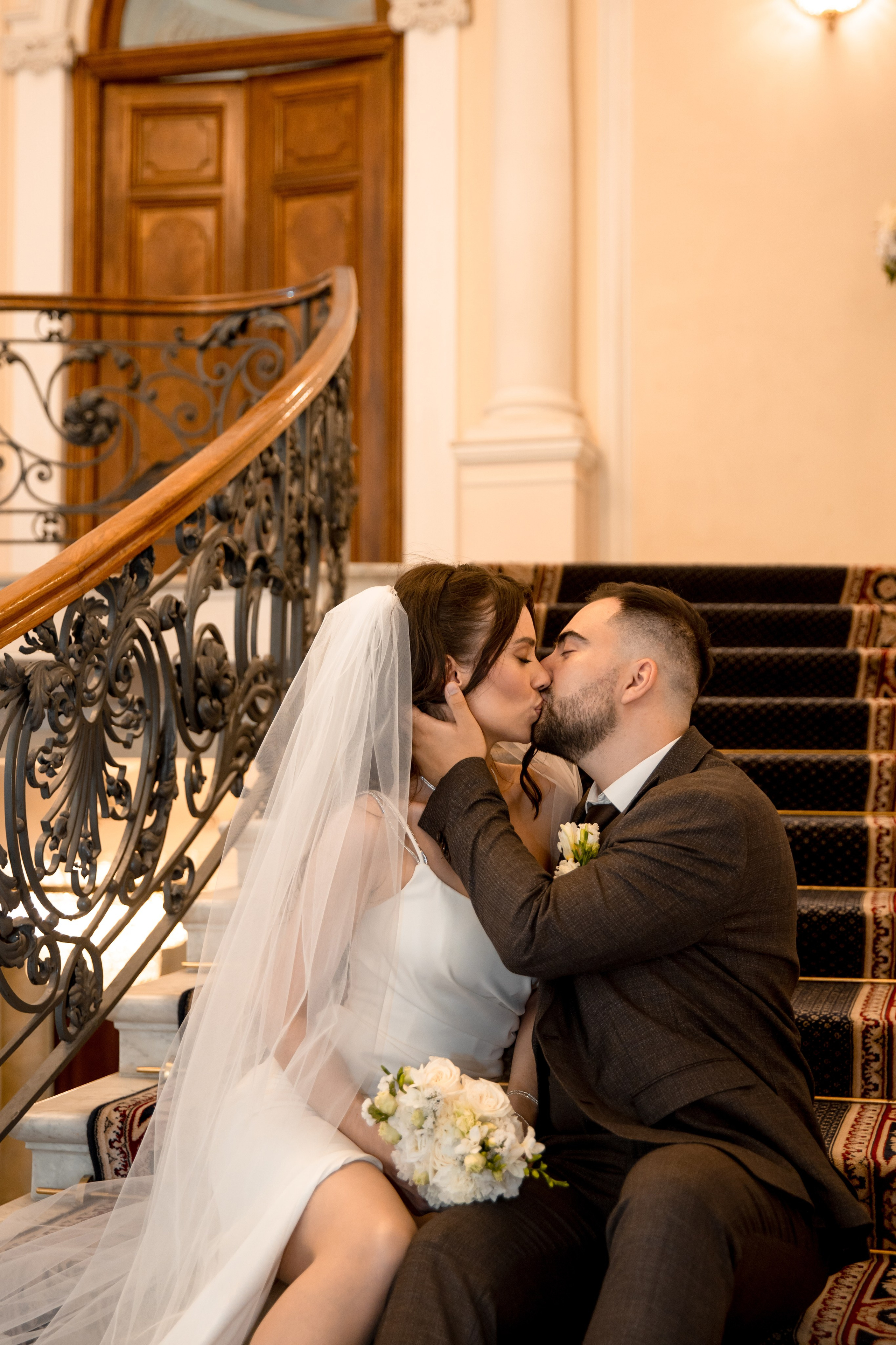 Анна и Александр / Прогулка + ЗАГС. Свадебный и семейный фотограф в Москве Диана Левченко