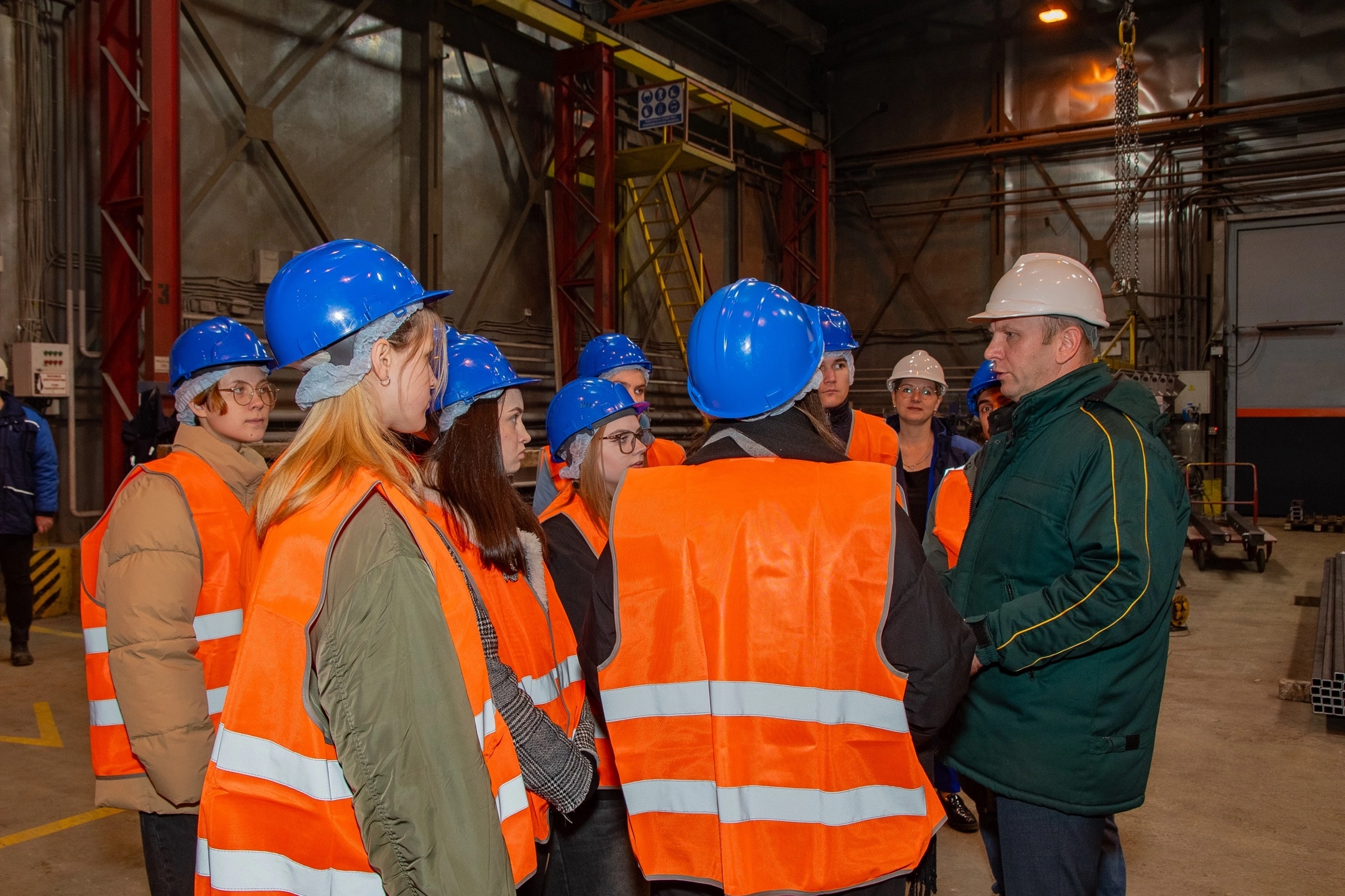 Завод Спец Материалов. Фотограф Виктория Щербинина в Санкт-Петербурге и Москве
