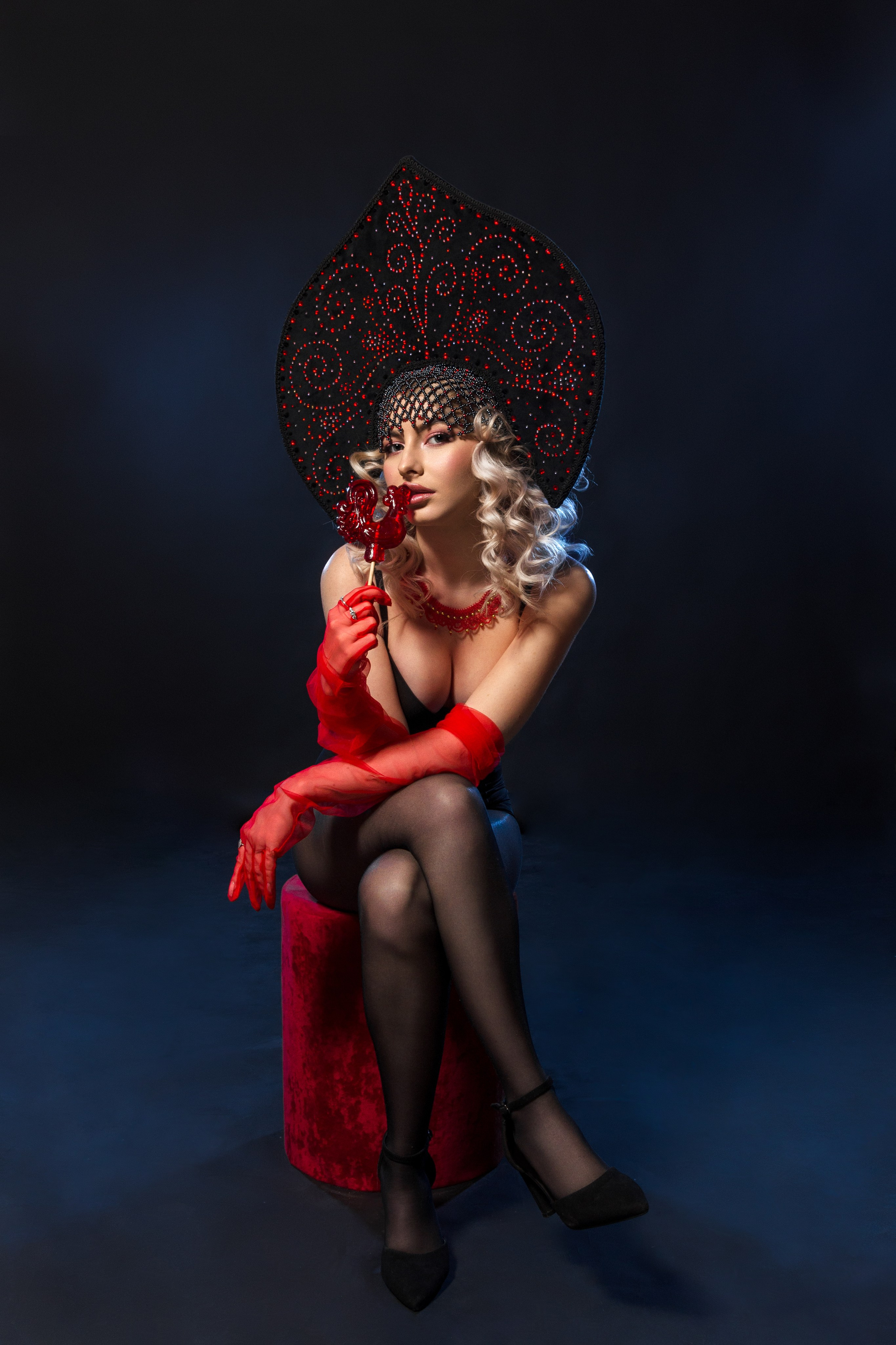 Съемки в студии. Индивидуальные, семейные, студийные съемки в Серпухове и за пределами