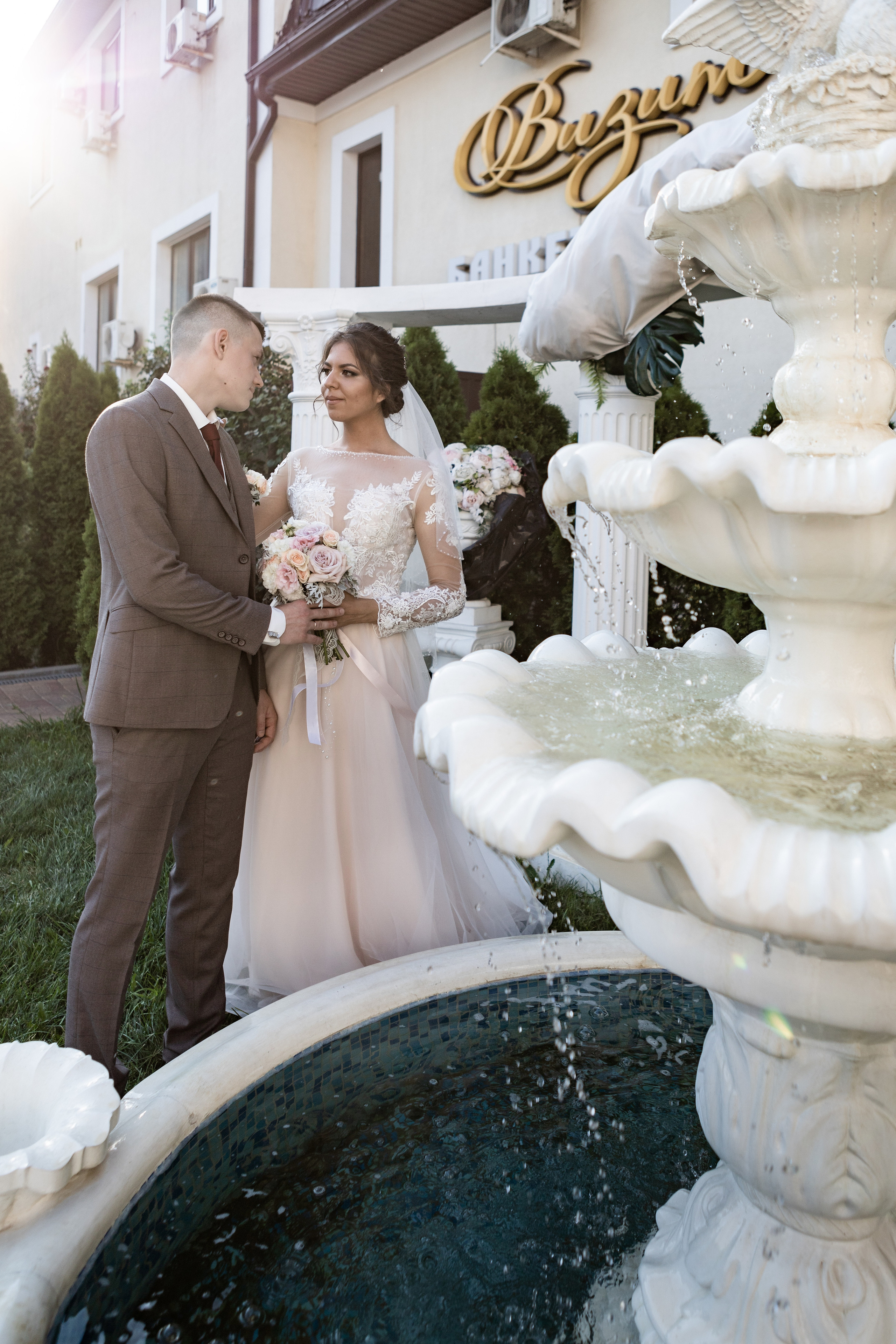 ВИТАЛИЙ + ЯСМИНА ФОТО. Свадебный фотограф и видеограф в Ростове-на-Дону Александр Воронов