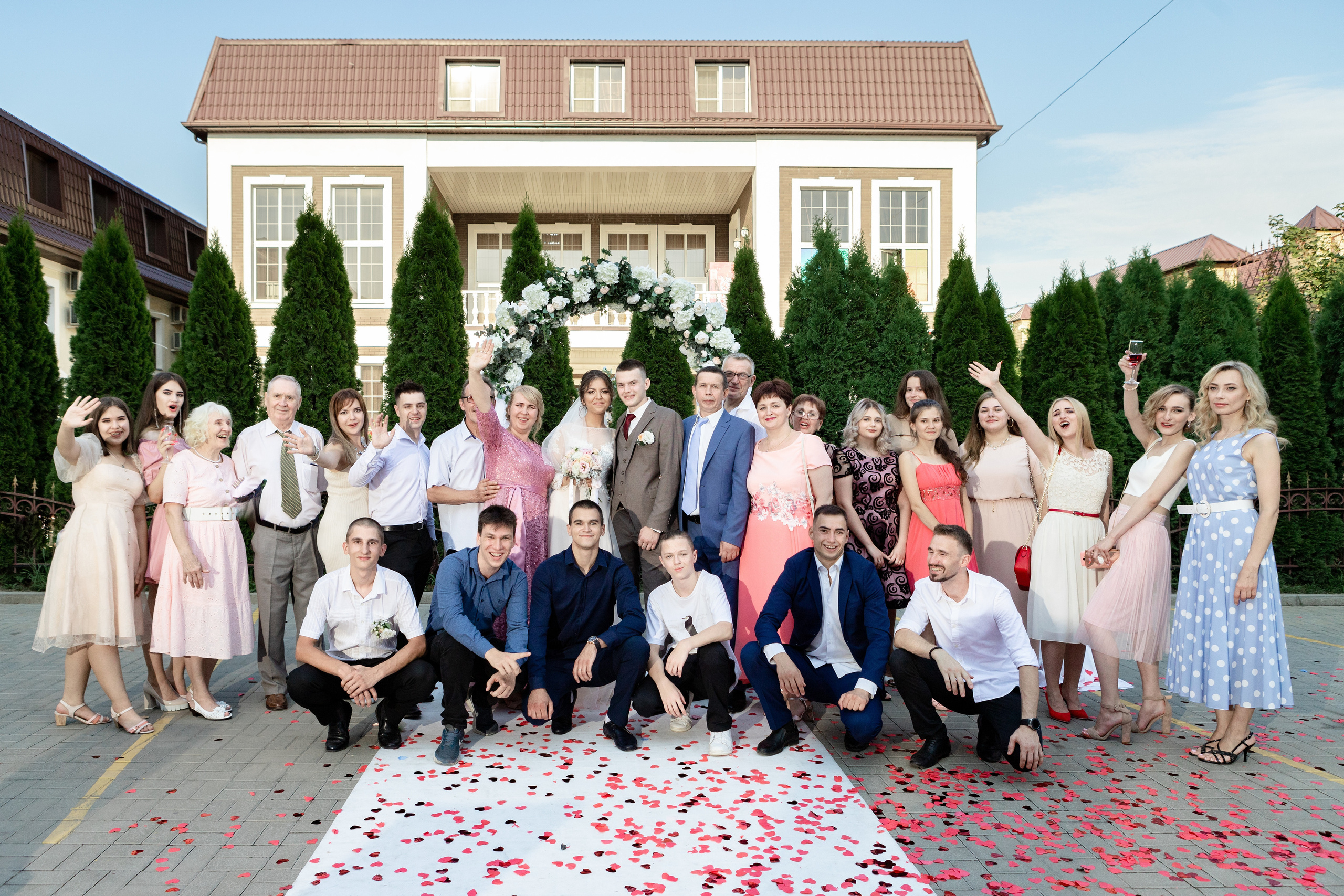 ВИТАЛИЙ + ЯСМИНА ФОТО. Свадебный фотограф и видеограф в Ростове-на-Дону Александр Воронов