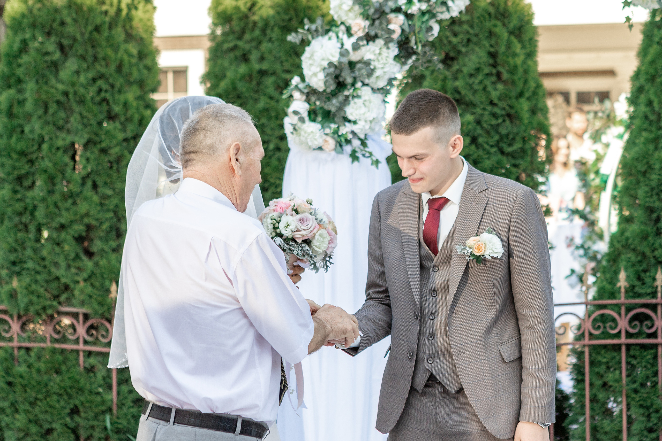 ВИТАЛИЙ + ЯСМИНА ФОТО. Свадебный фотограф и видеограф в Ростове-на-Дону Александр Воронов