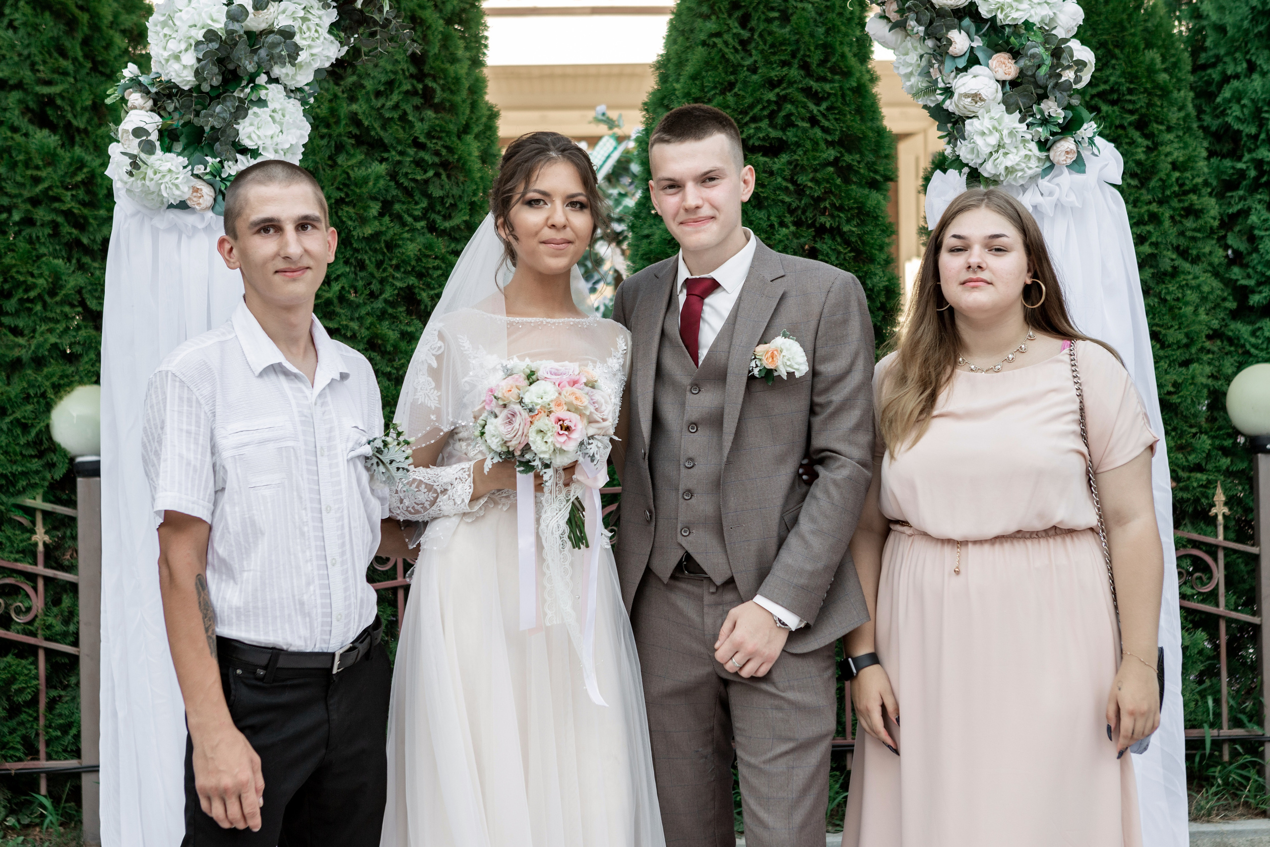 ВИТАЛИЙ + ЯСМИНА ФОТО. Свадебный фотограф и видеограф в Ростове-на-Дону Александр Воронов