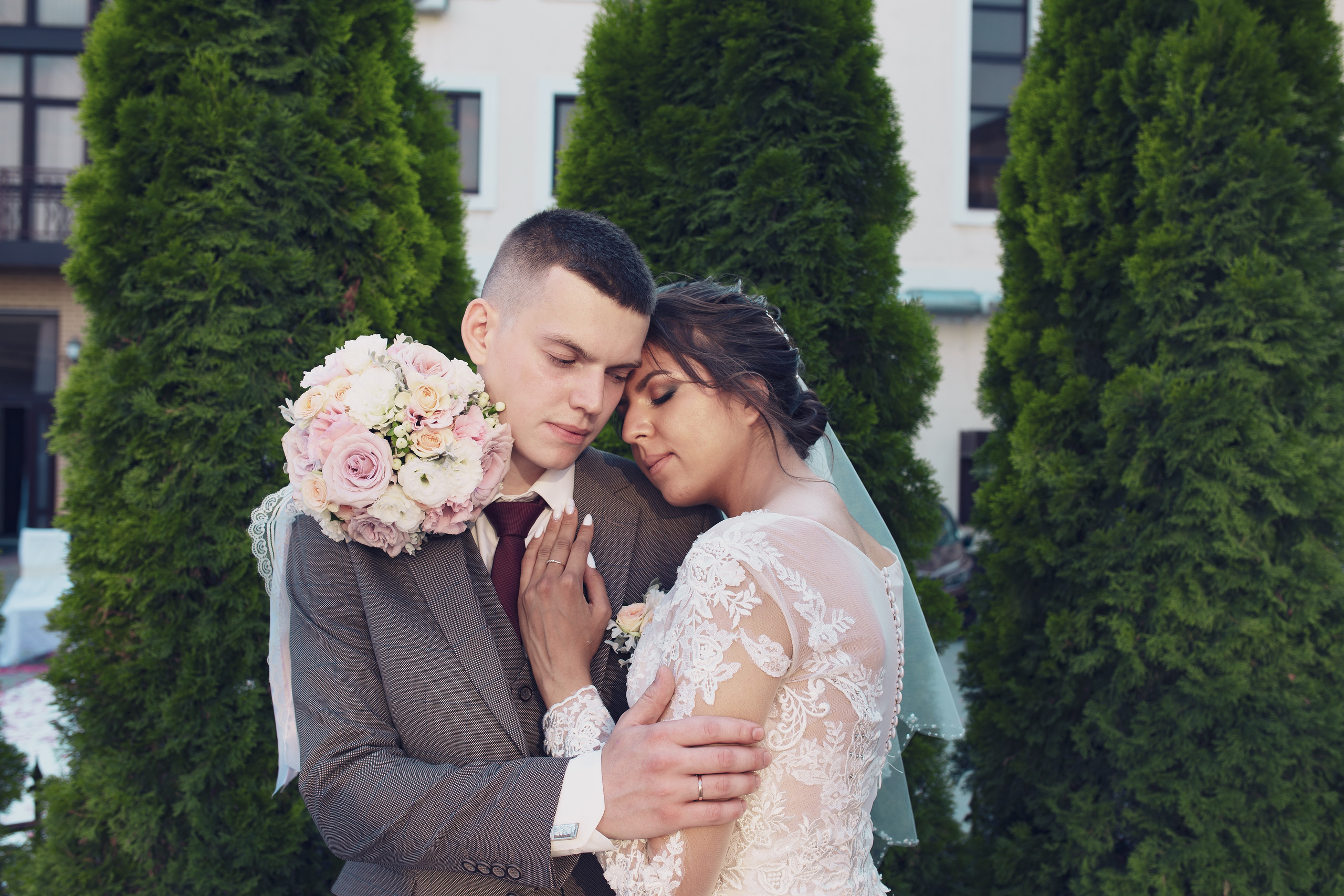 ВИТАЛИЙ + ЯСМИНА ФОТО. Свадебный фотограф и видеограф в Ростове-на-Дону Александр Воронов