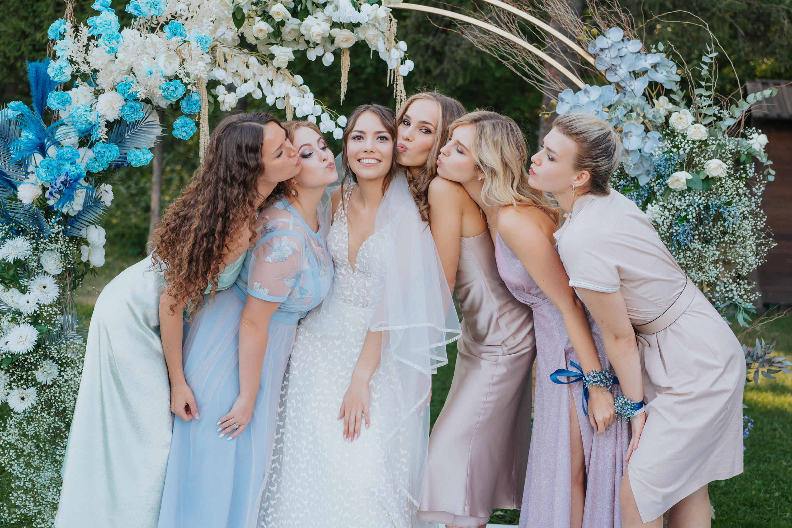 Роман и Анна. Студия Davinchi — Фото и видеосъёмка свадеб и мероприятий