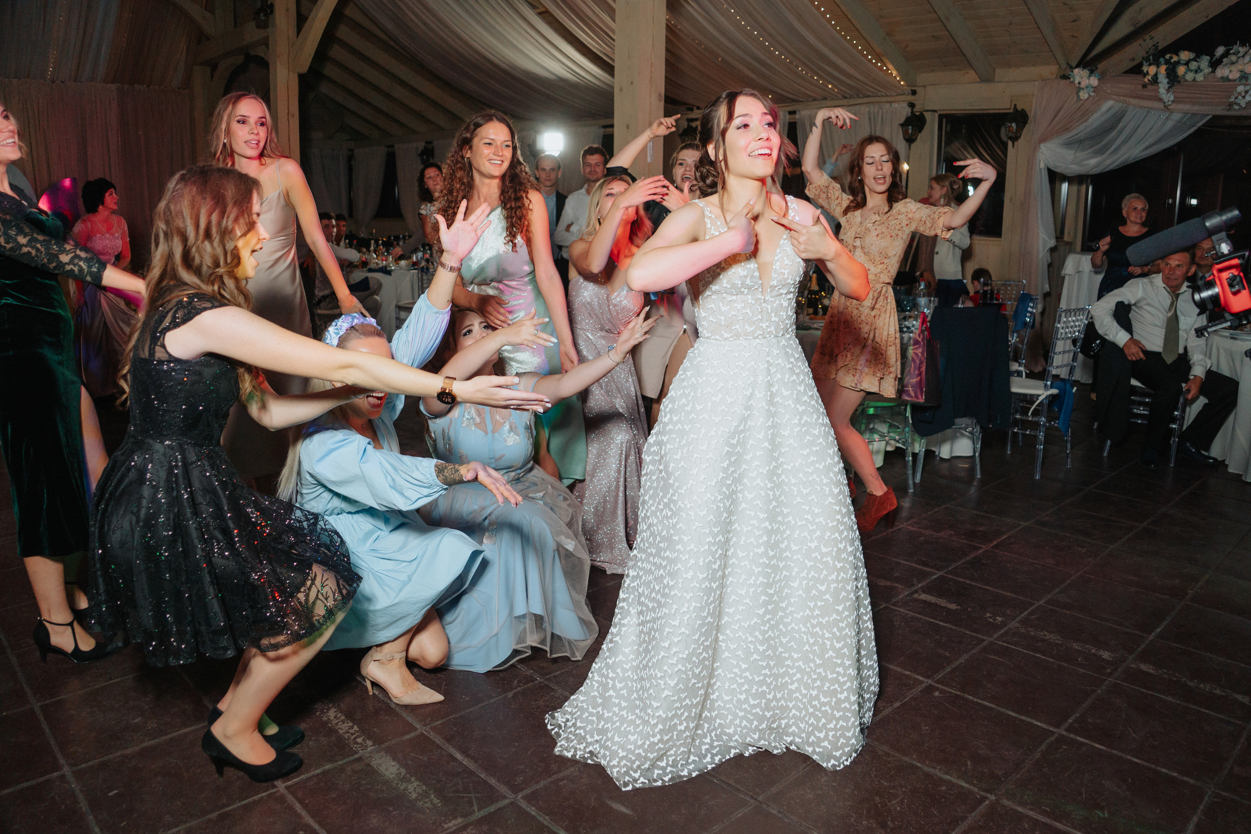 Роман и Анна. Студия Davinchi — Фото и видеосъёмка свадеб и мероприятий