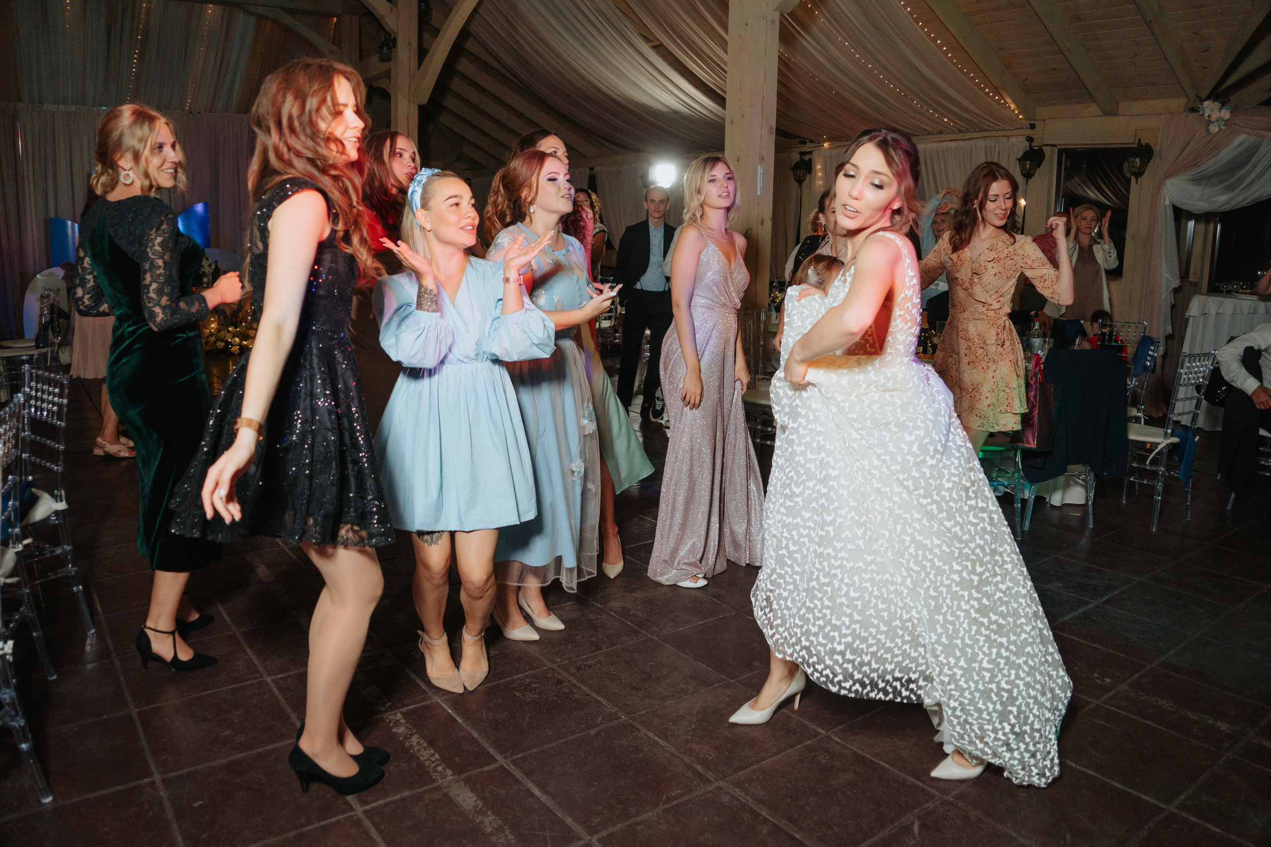 Роман и Анна. Студия Davinchi — Фото и видеосъёмка свадеб и мероприятий