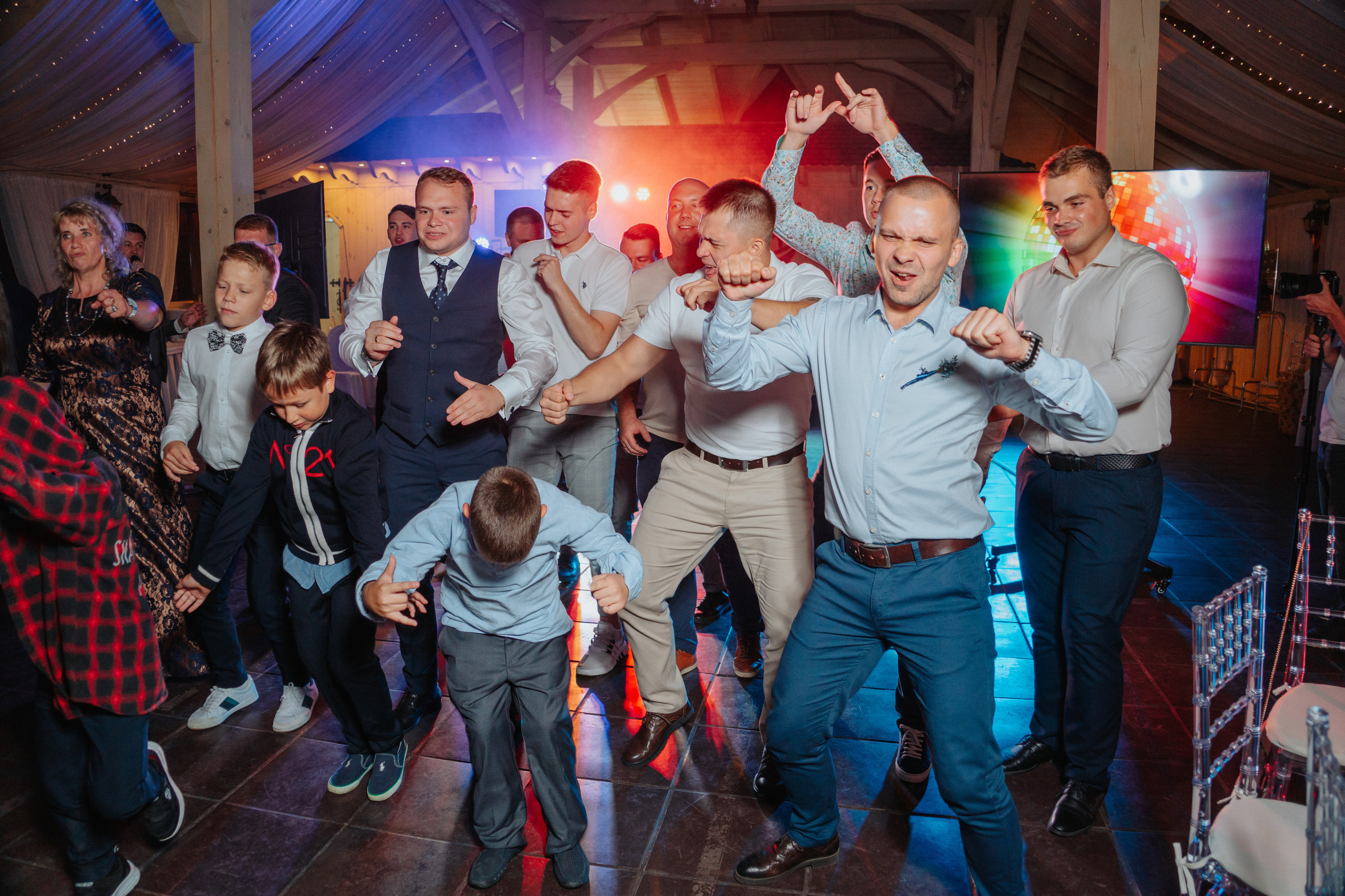 Роман и Анна. Студия Davinchi — Фото и видеосъёмка свадеб и мероприятий