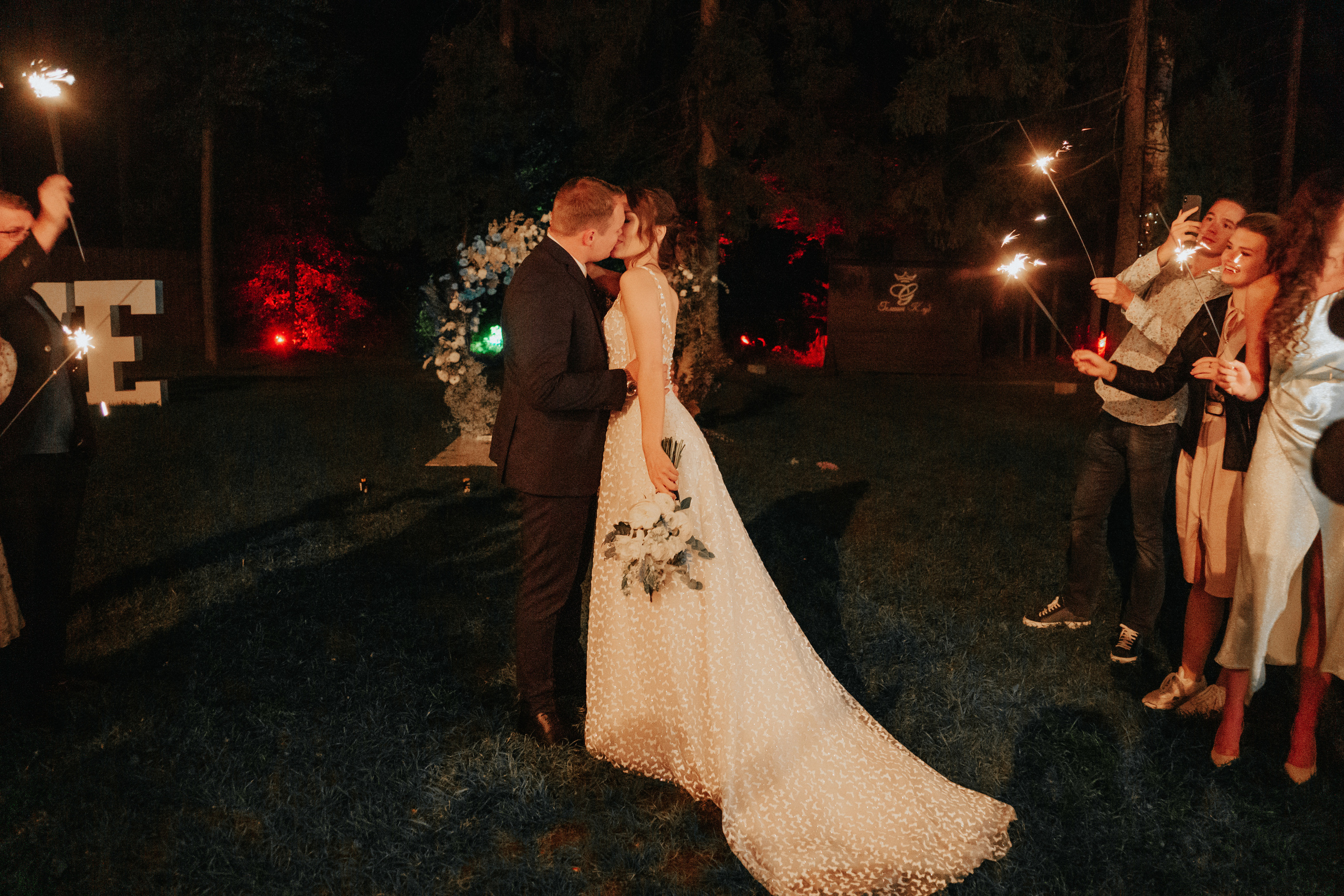 Роман и Анна. Студия Davinchi — Фото и видеосъёмка свадеб и мероприятий