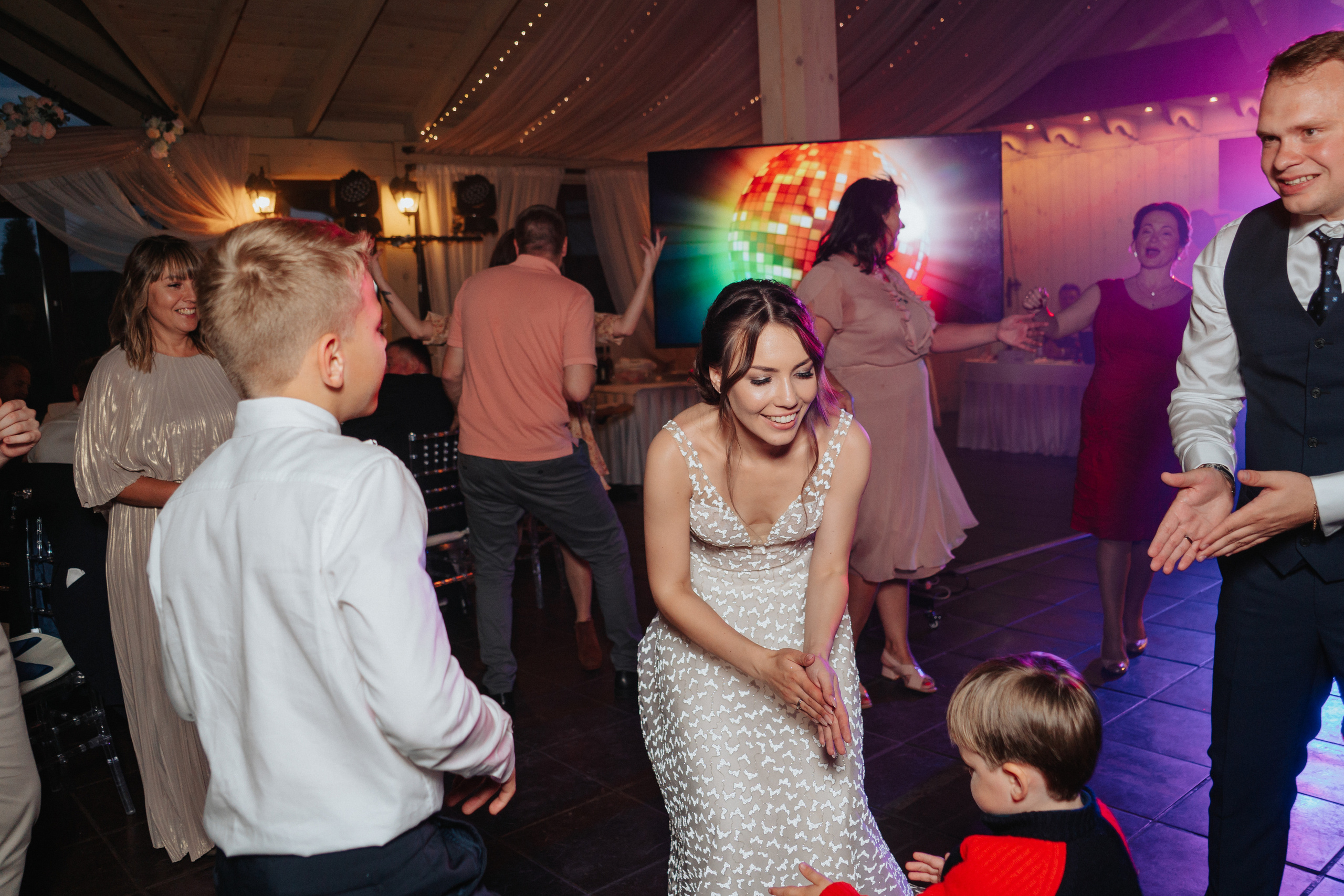 Роман и Анна. Студия Davinchi — Фото и видеосъёмка свадеб и мероприятий