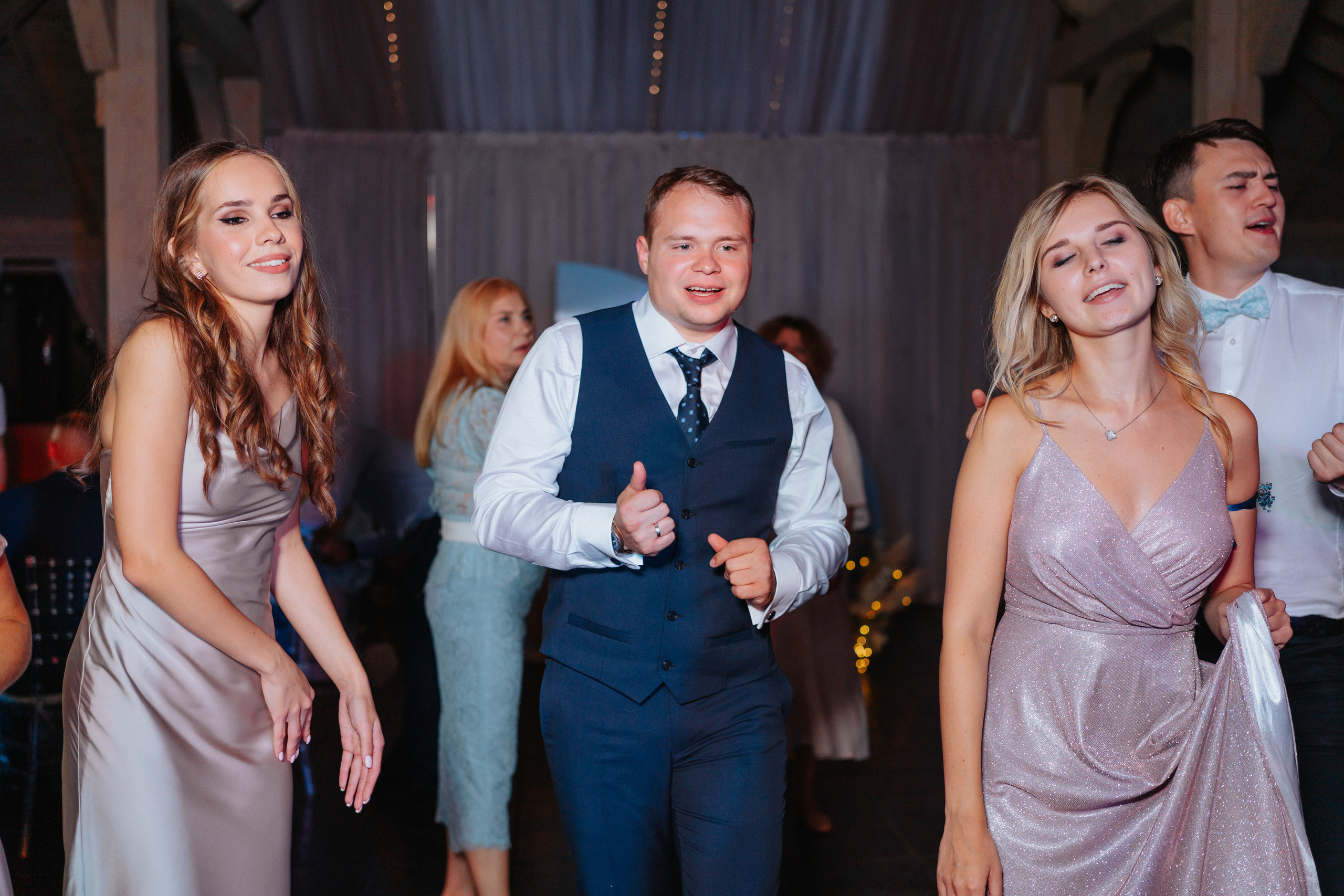 Роман и Анна. Студия Davinchi — Фото и видеосъёмка свадеб и мероприятий