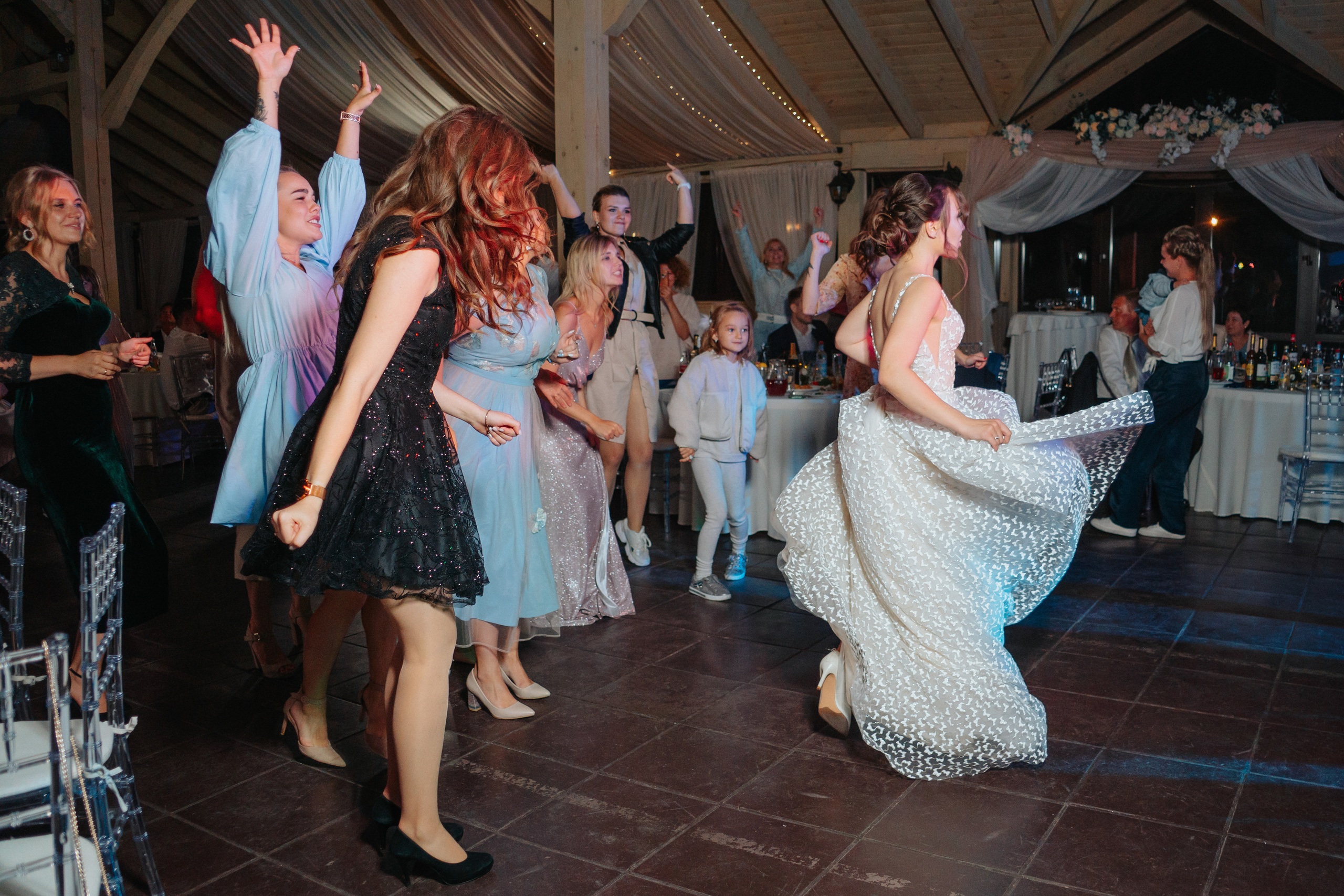 Роман и Анна. Студия Davinchi — Фото и видеосъёмка свадеб и мероприятий