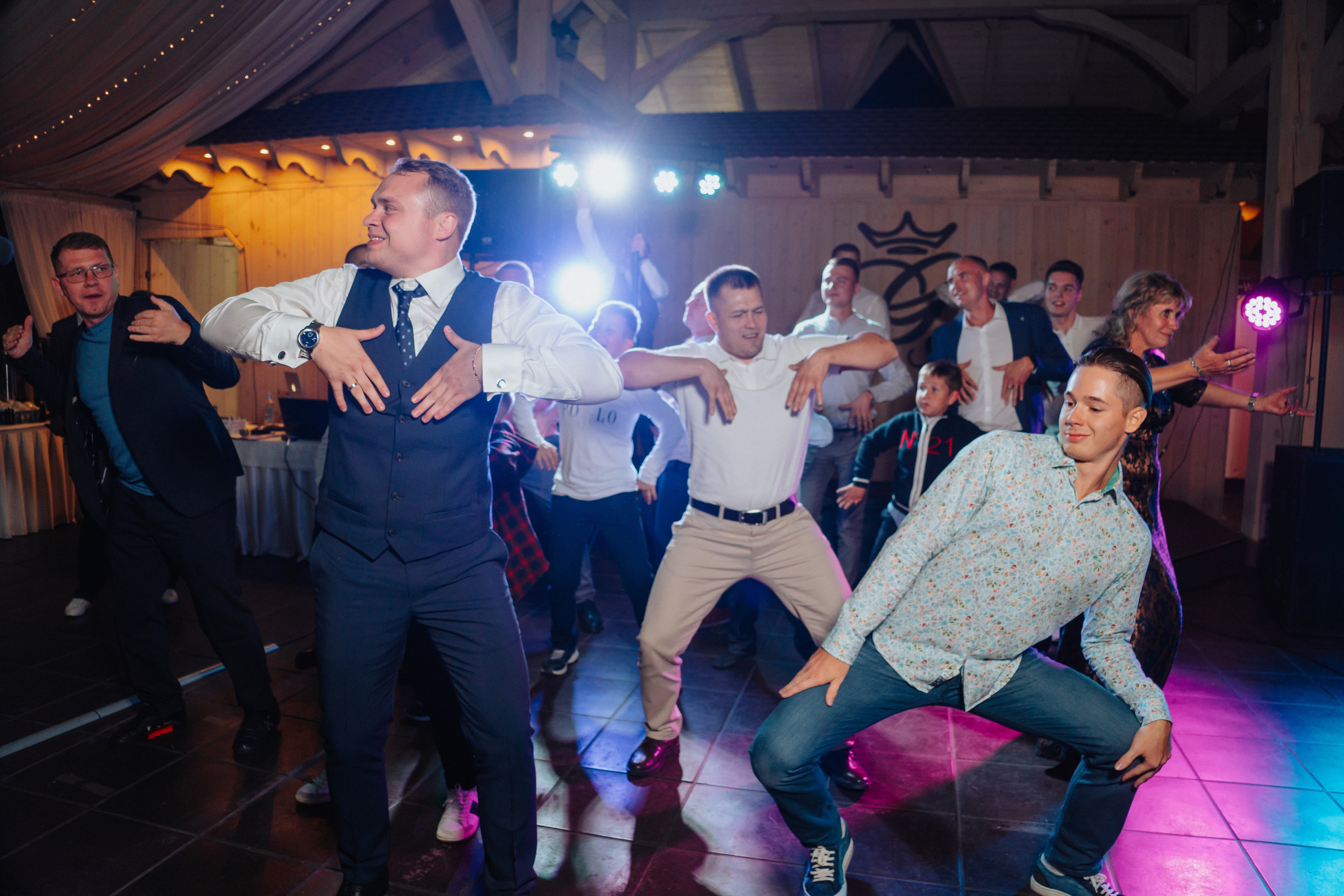 Роман и Анна. Студия Davinchi — Фото и видеосъёмка свадеб и мероприятий