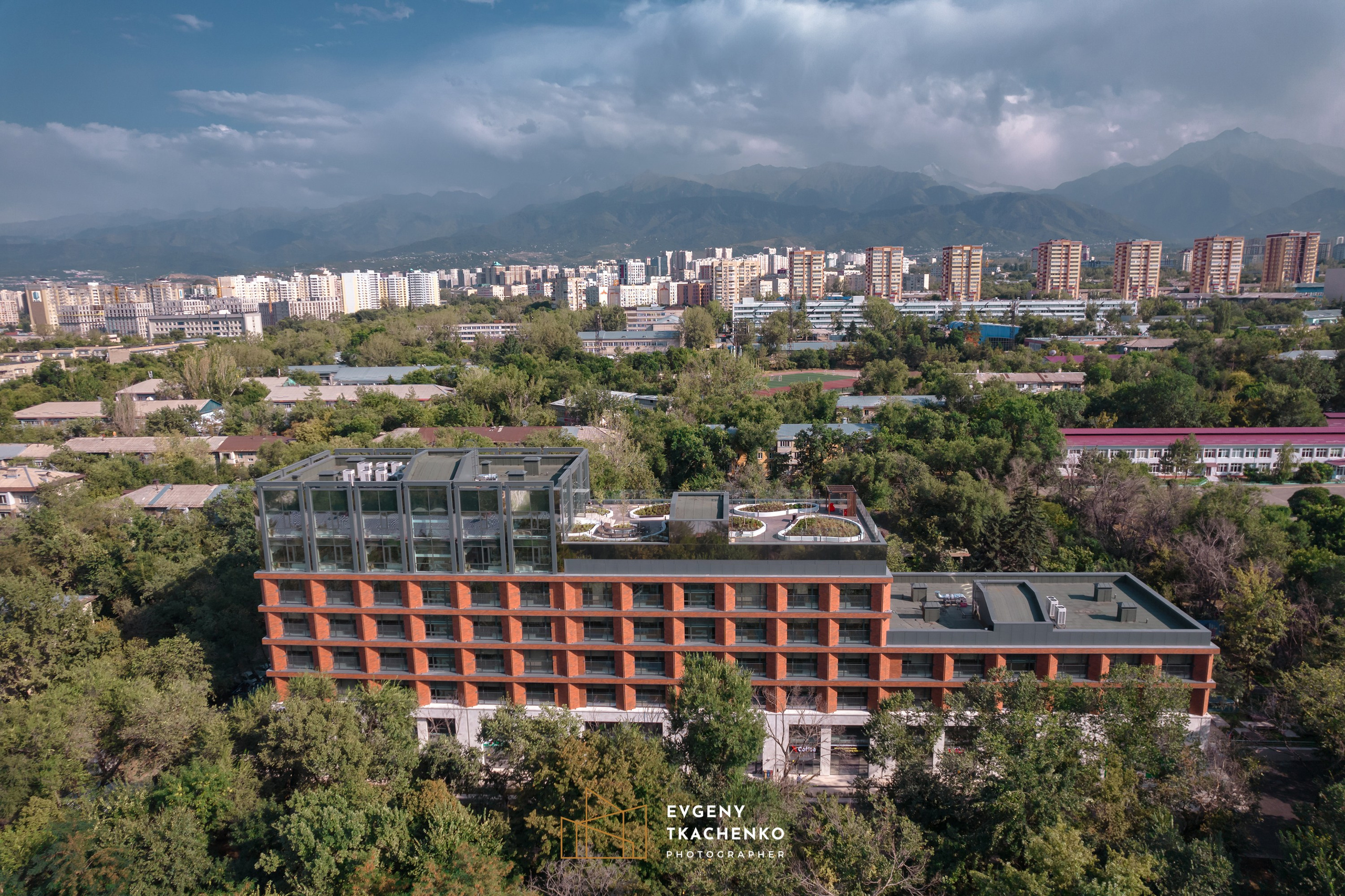 Общежитие университета NarXoz в Алматы. Архитектурный и интерьерный фотограф в Казахстане