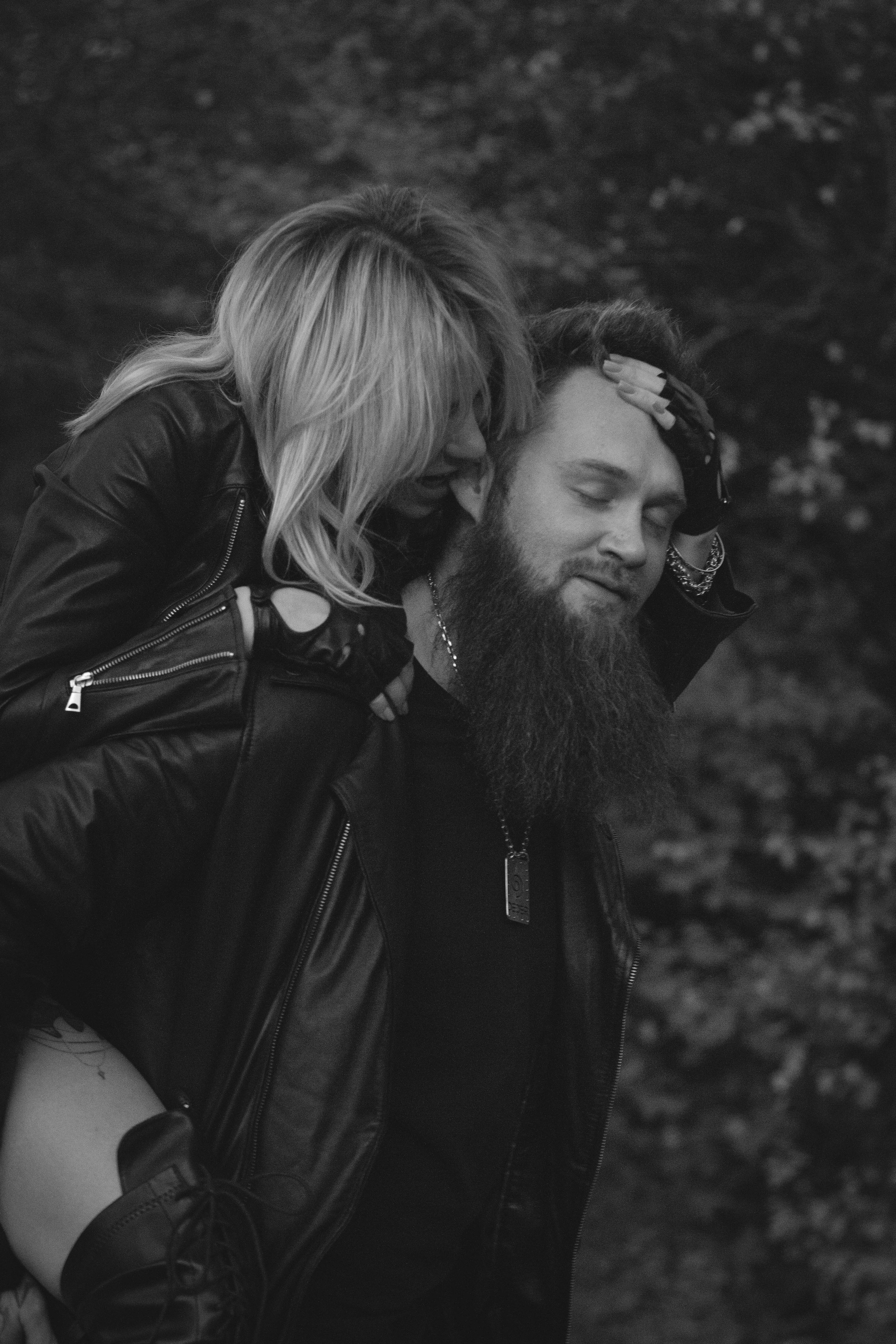 Love story. Привет, меня зовут Лейла, я свадебный фотограф в Пятигорске и на Кавказе