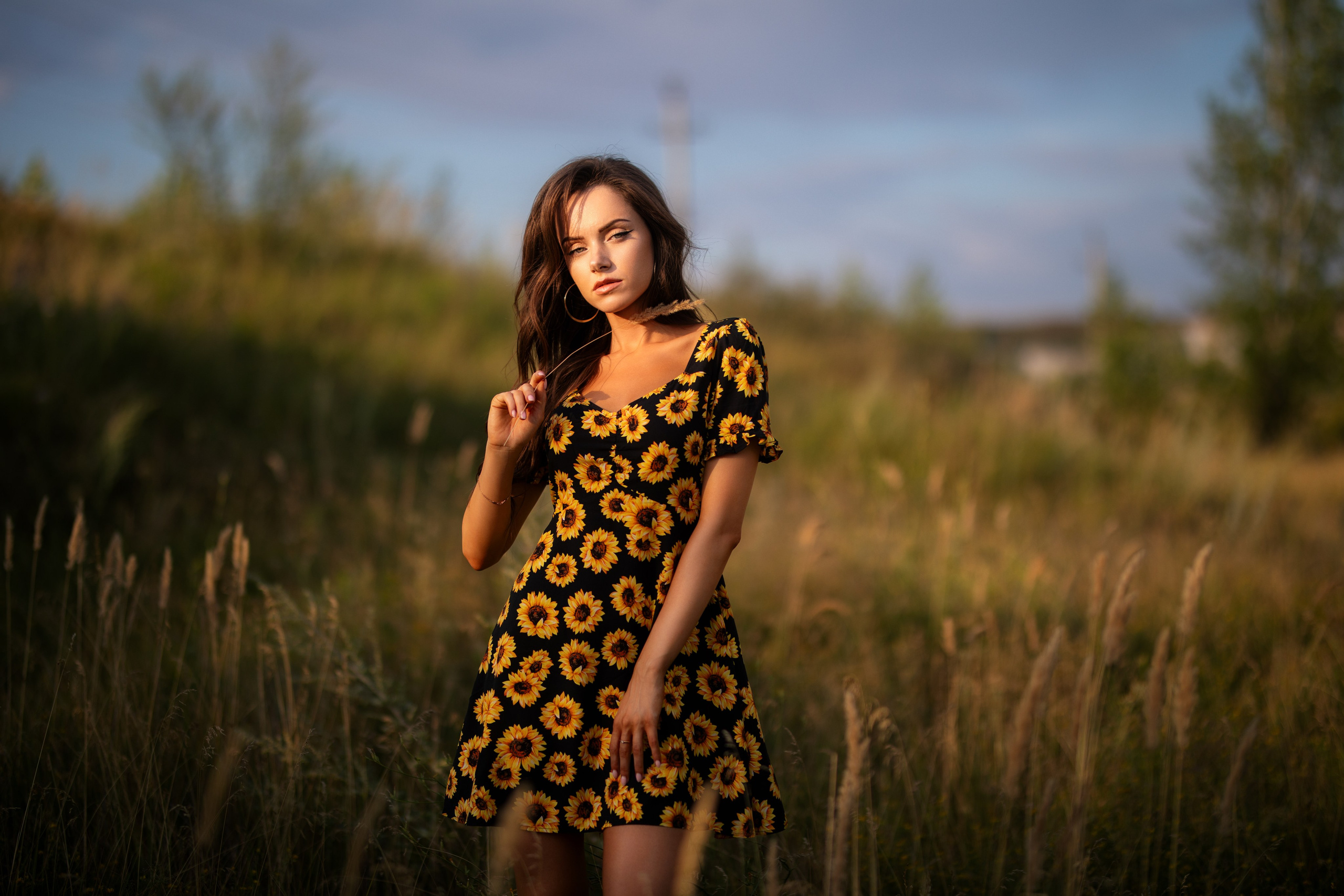 Летняя съемка с Екатериной на природе в парке Белый Колодец в формате для «себя»