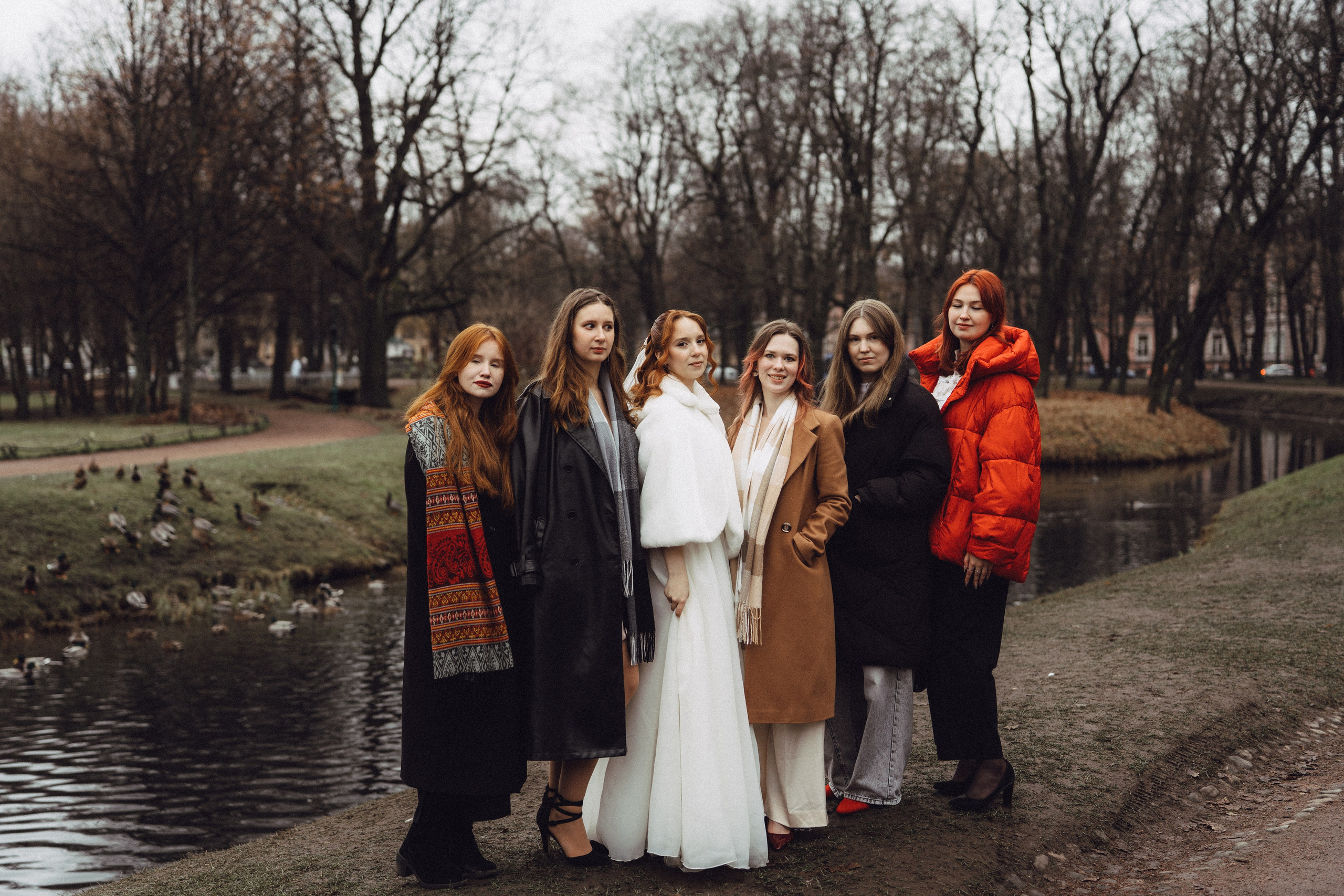 СВАДЕБНАЯ СЬЕМКА ВО ВТОРОМ ДВОРЦЕ С ГОСТЯМИ И ПРОГУЛКА В ТАВРИЧЕСКОМ САДУ. Профессиональный фотограф, Санкт-Петербург — Виктория Богомолова