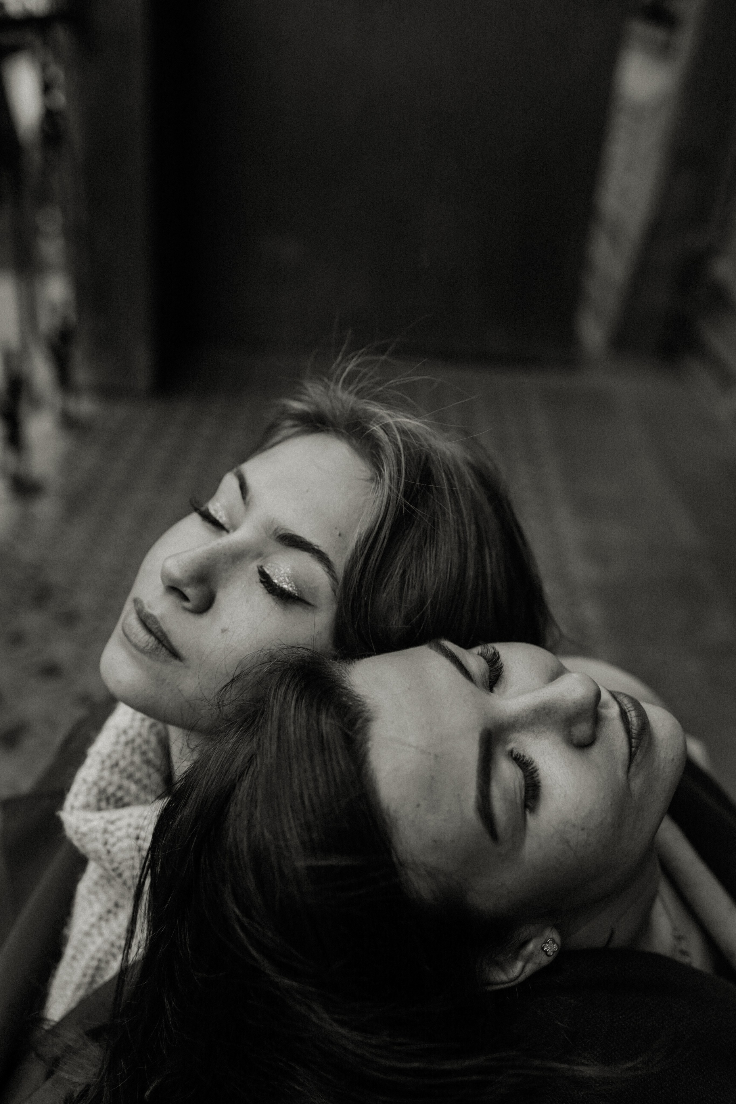 Нина и Лиза. Главная