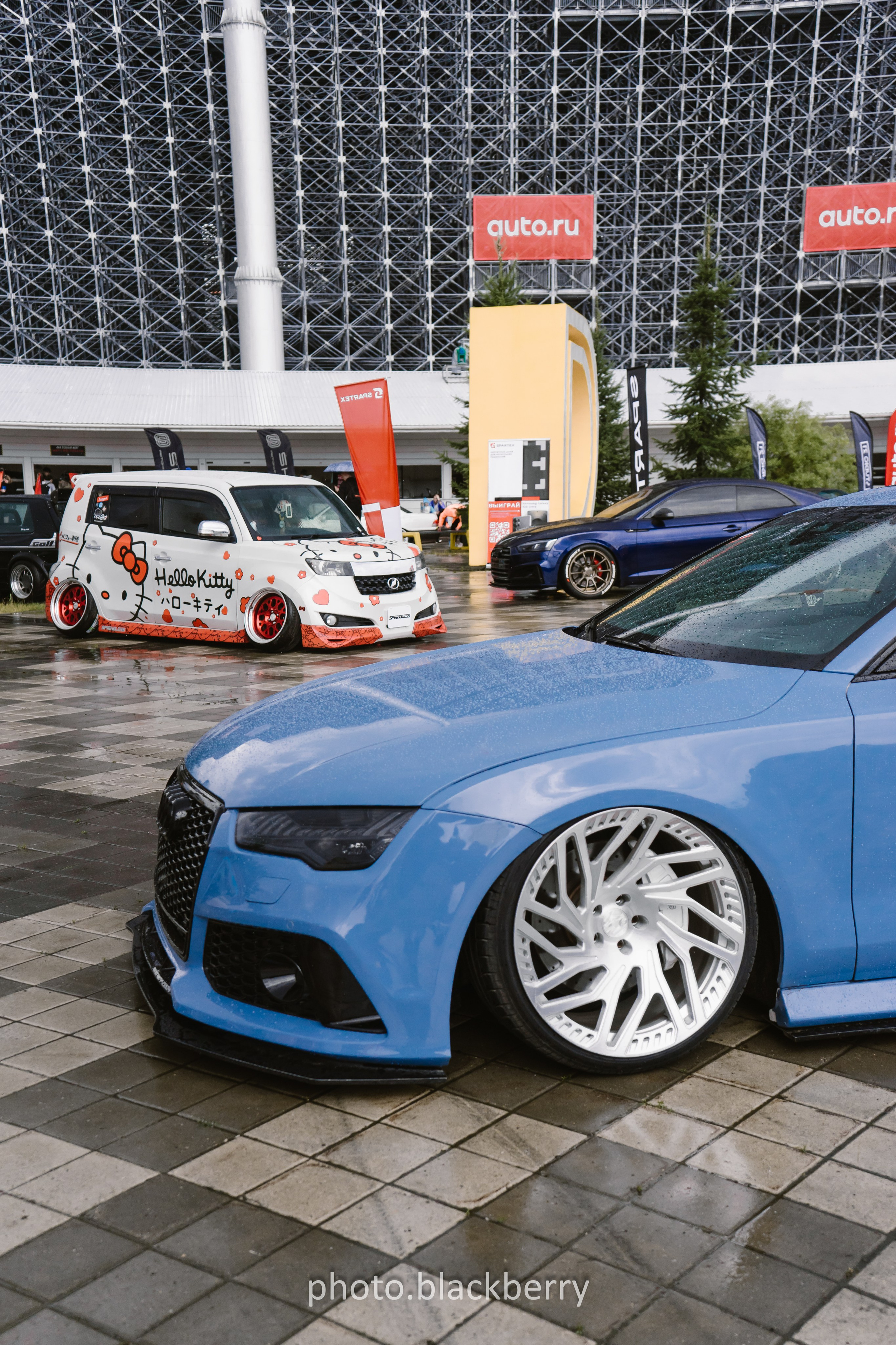 Авто-мероприятия. Люблю снимать не только эмоции людей, но и автомобили.Живу в Челябинске, ну и конечно как же без путешествий по городам