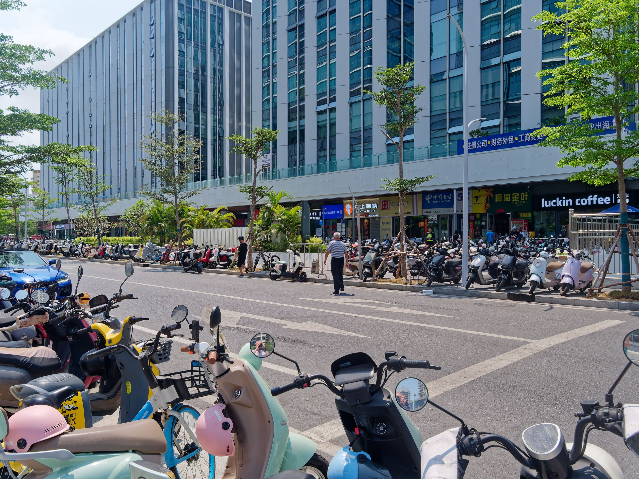 Хайнань 2026, Санья, Торговый центр «Joy City». Фотопрогулки по Миру