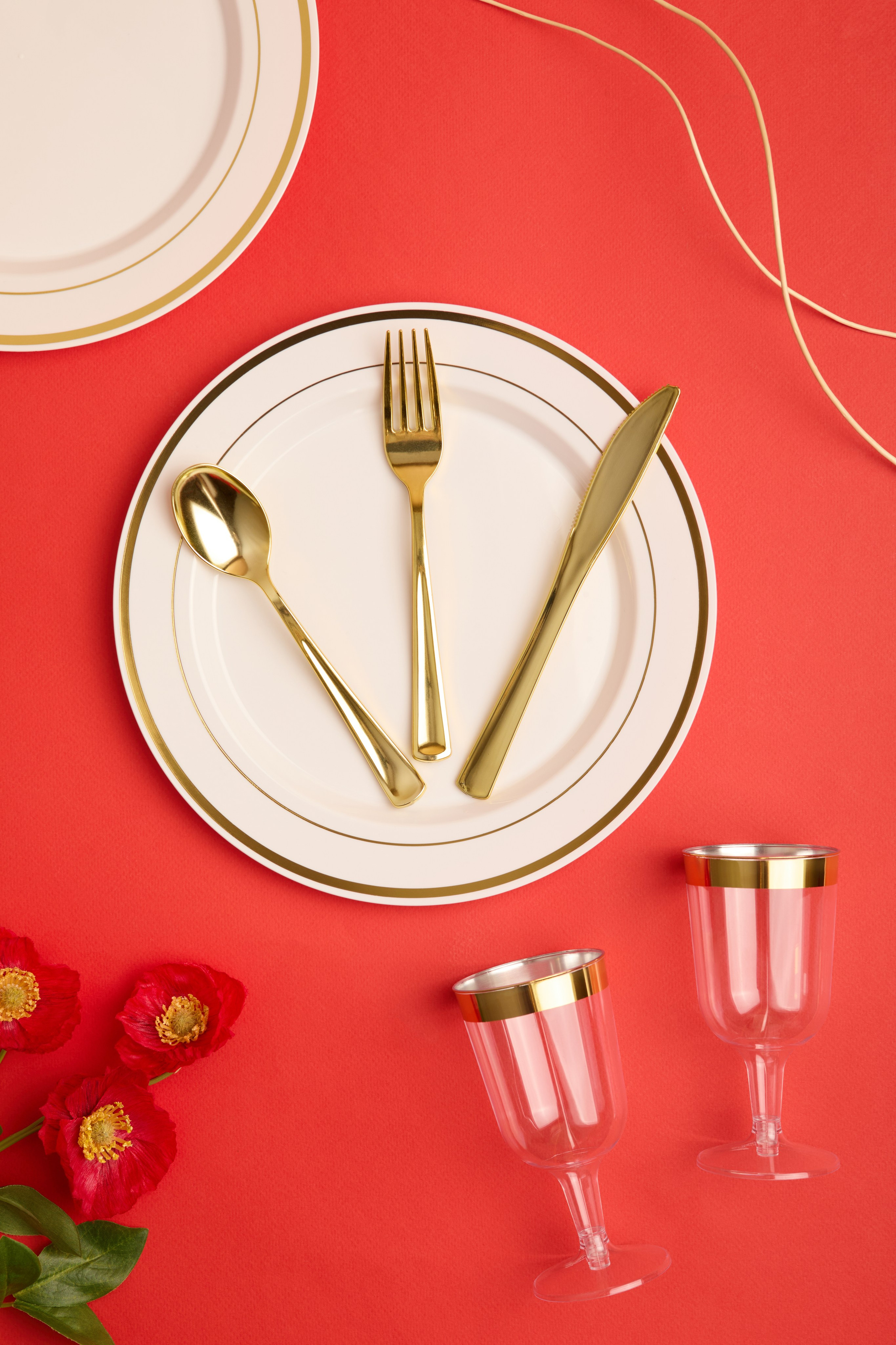 Пластиковая посуда. Сайт о предметной, имиджевой и портретной фотографии, фотограф Фил Киреев