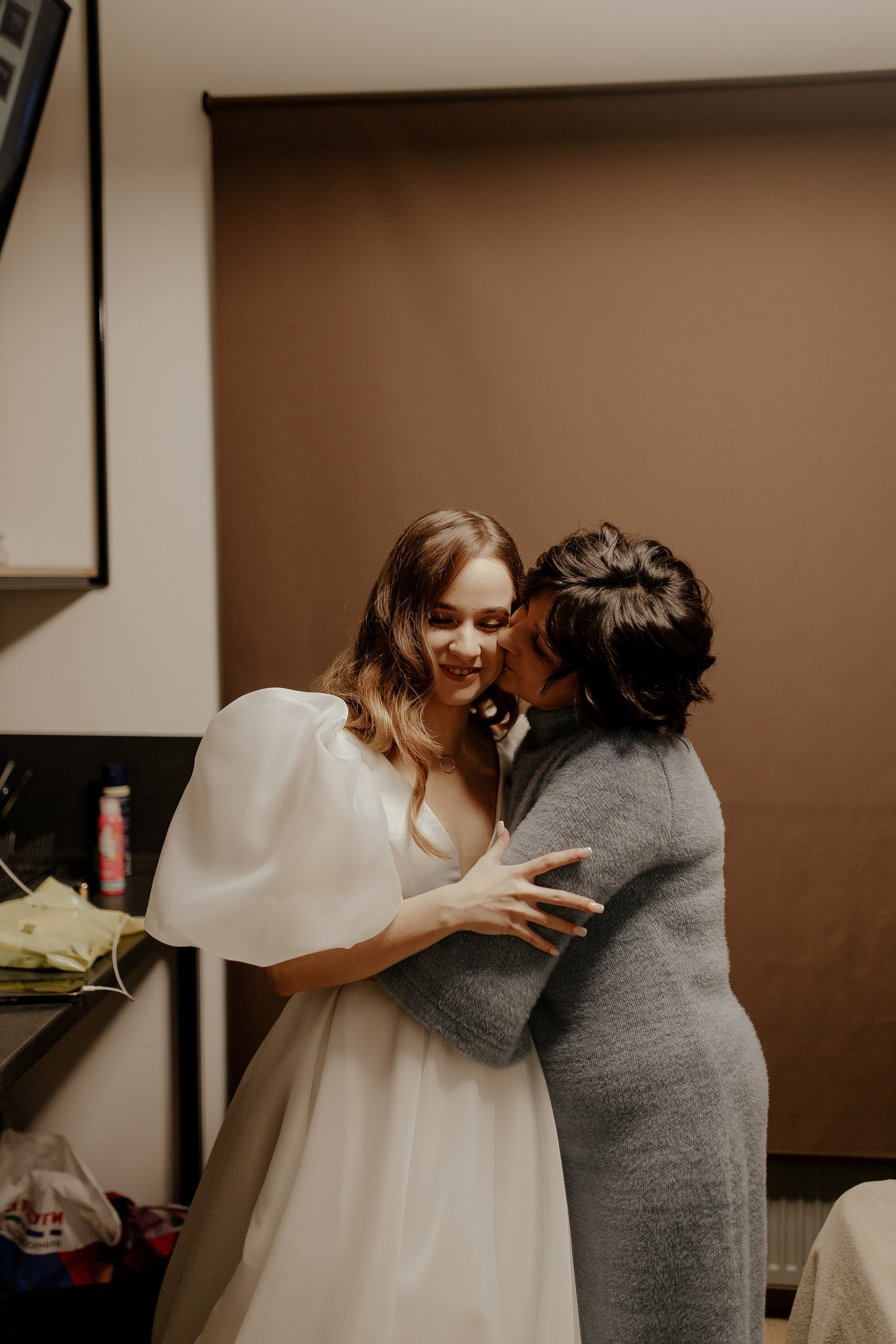 Свадьба в первом дворце бракосочетания Петербурга. Фотограф в Санкт-Петербурге Лиза Семченкова