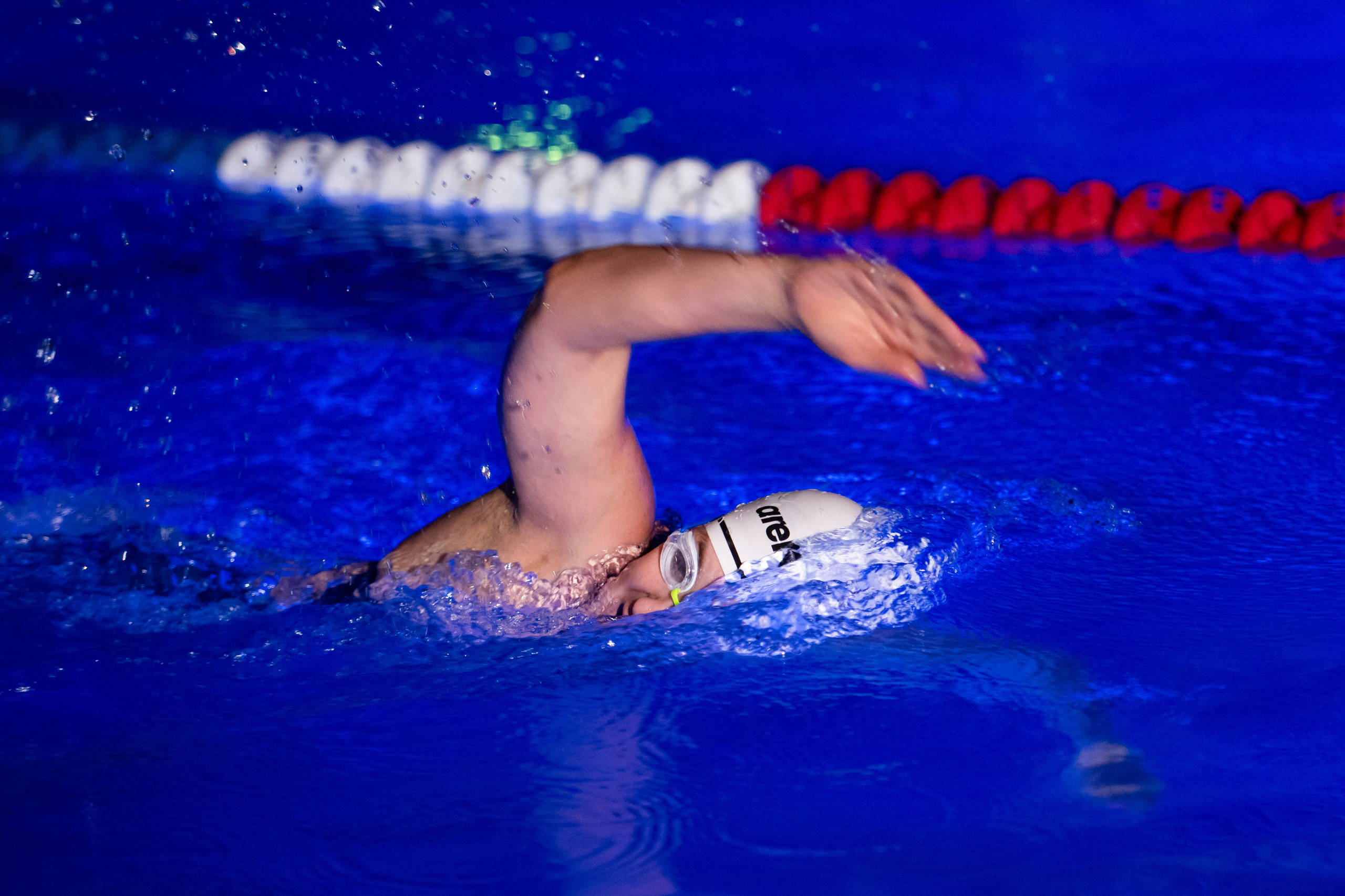 NIGHT WATER. ДИНА МИХНЕВА спортивный фотограф Москва