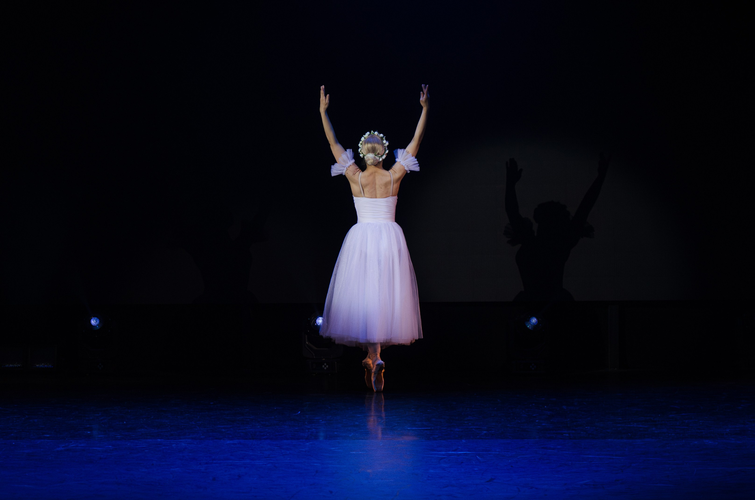 Гала-концерт Всероссийского фестиваля любительского балета Aurora PRIX — 2025. Портретный и репортажный фотограф в Санкт-Петербурге Варвара Жукова