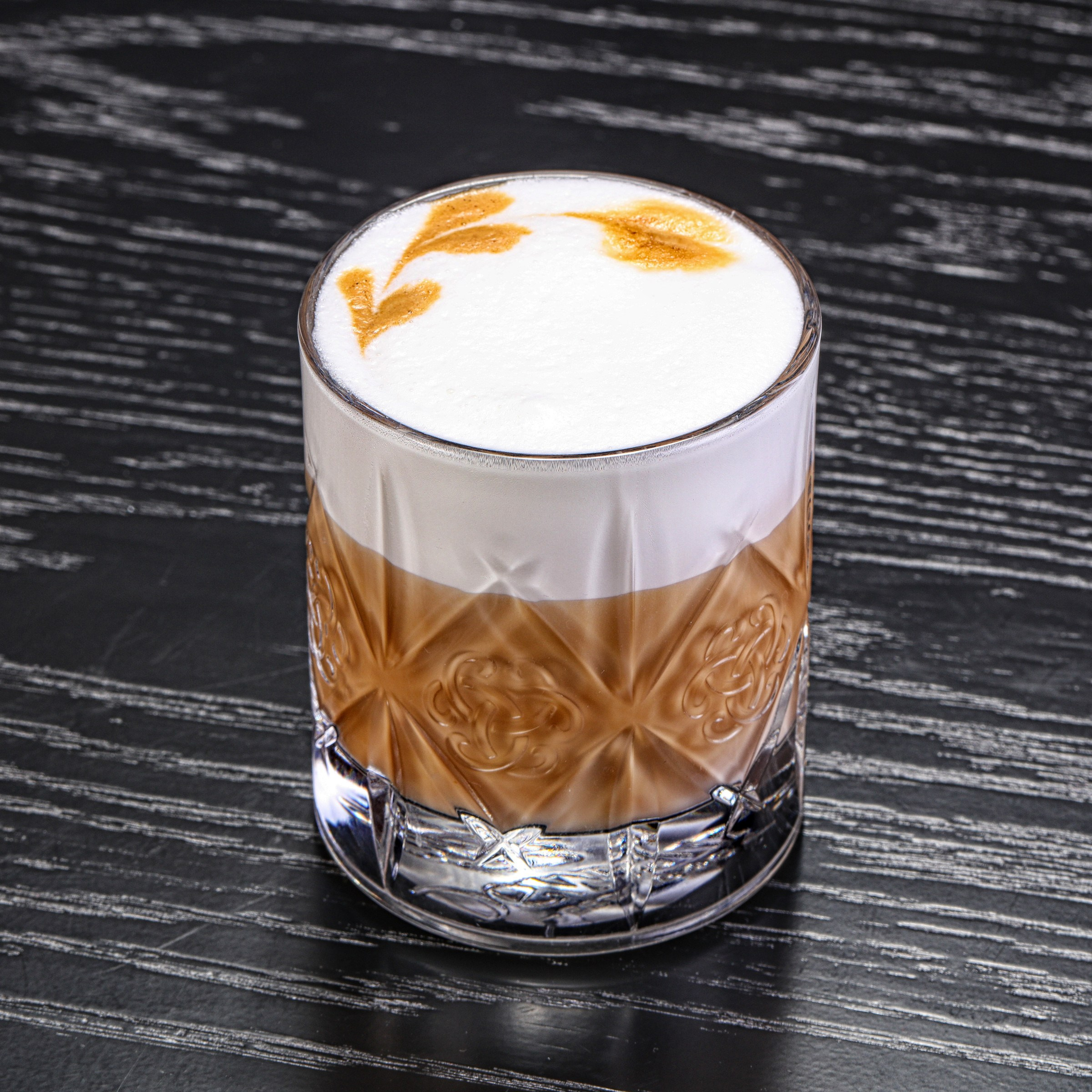 Фотосъемка суши и роллов. Заказ по тел.: +7 (906) 006-90-22. Фуд-фотограф Андрей Старостин — съемка еды в Москве. 9000 руб. в час