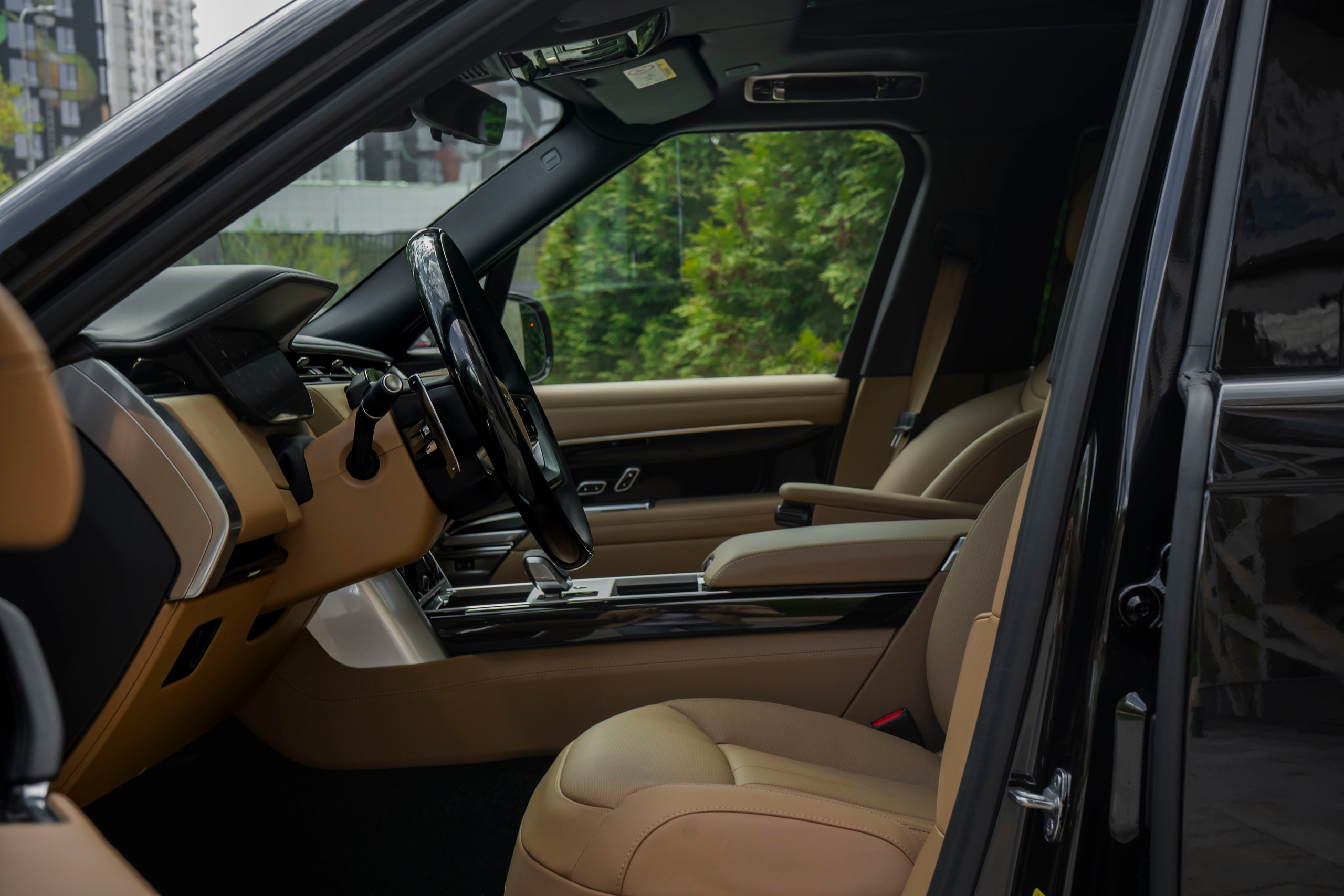 Range Rover P530