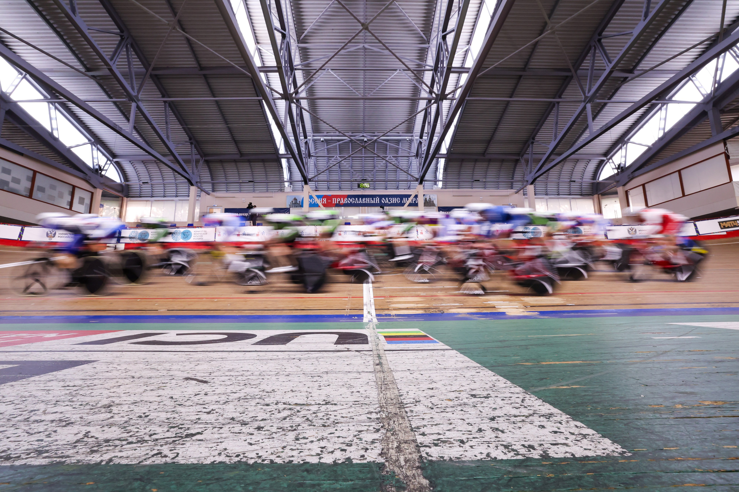 Гран-При Санкт-Петербург 04.06.2025. Спортивный и репортажный фотограф Антон Тереханов