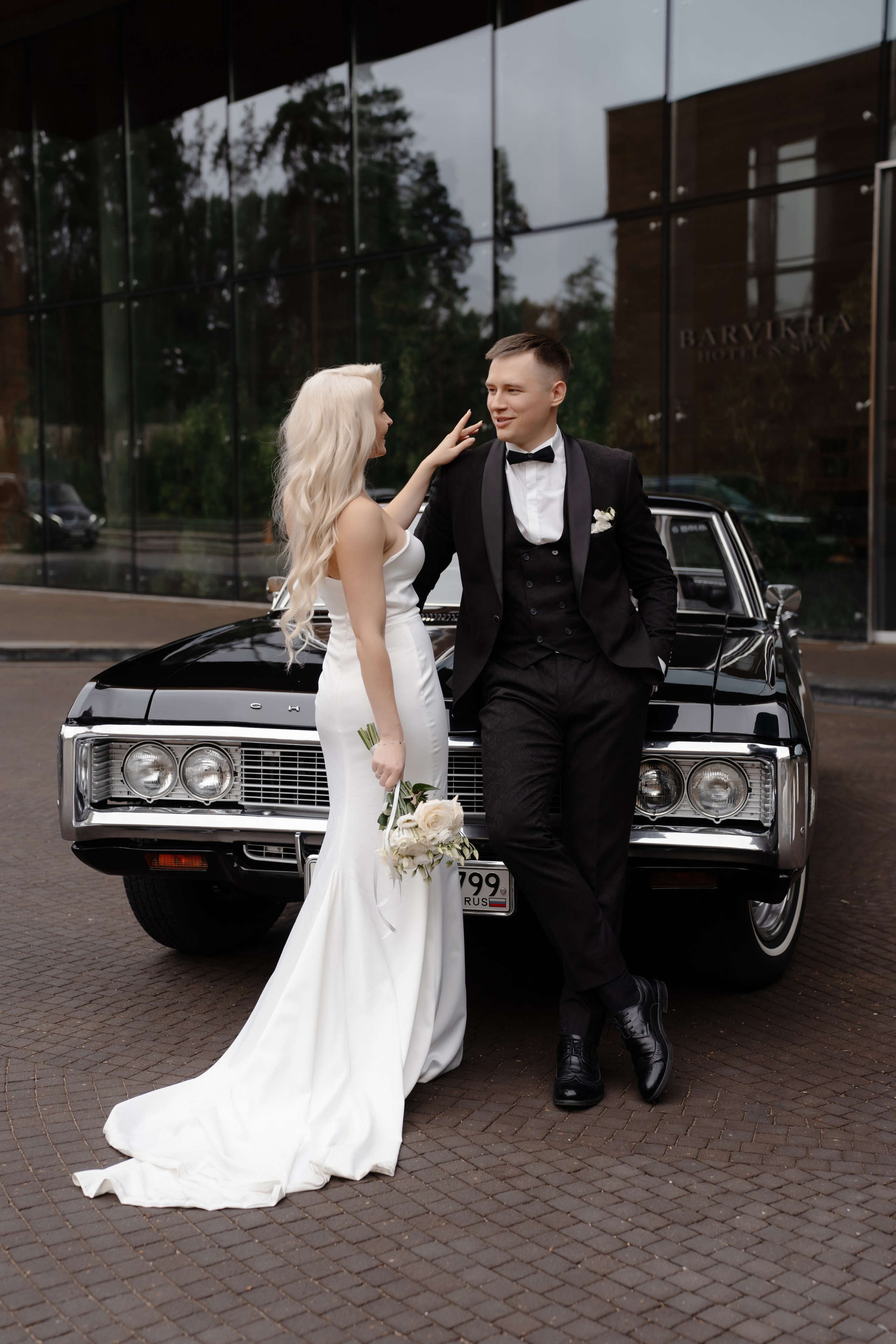 Свадебная фотосессия в Barvikha Luxury Village. Свадебный и семейный фотограф в Москве Светлана Зоткина