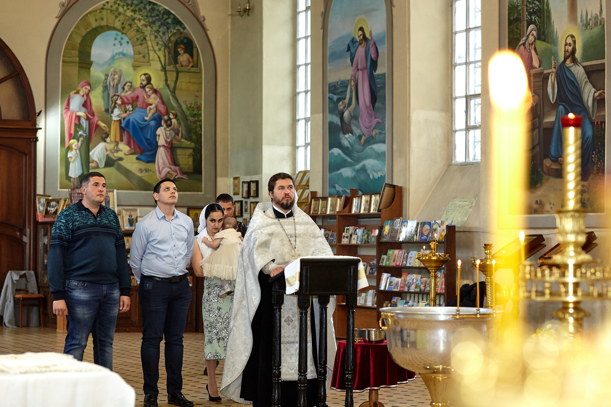 Таинство крещения Ростов на Дону. Фото видео съёмка в Белой Калитве дуэт Герман и Инна
