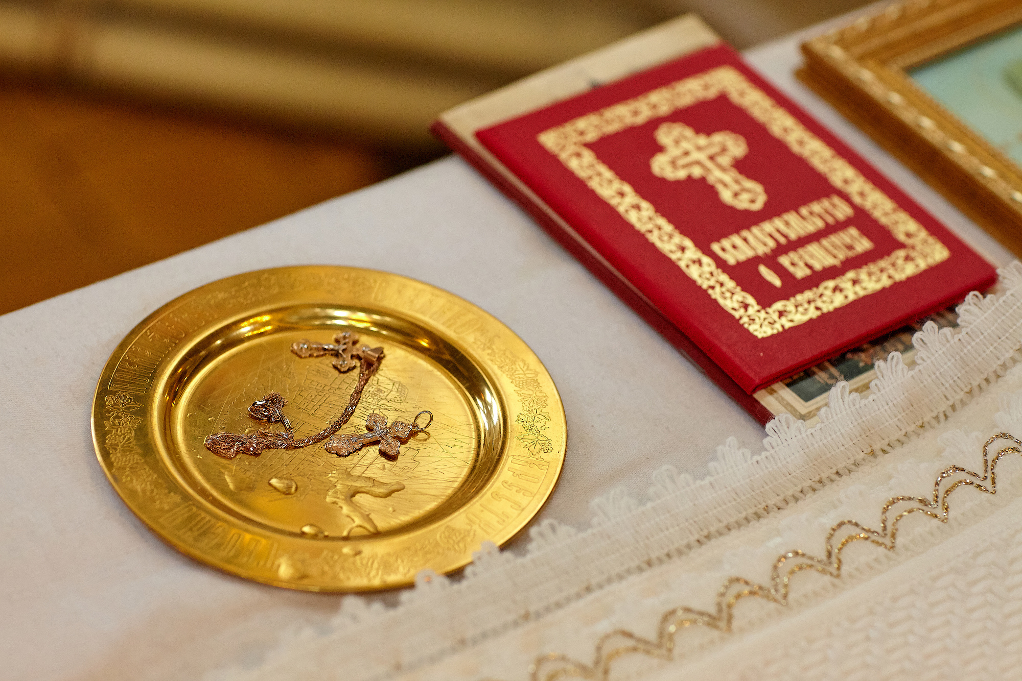 Таинство крещения Ростов на Дону. Фото видео съёмка в Белой Калитве дуэт Герман и Инна