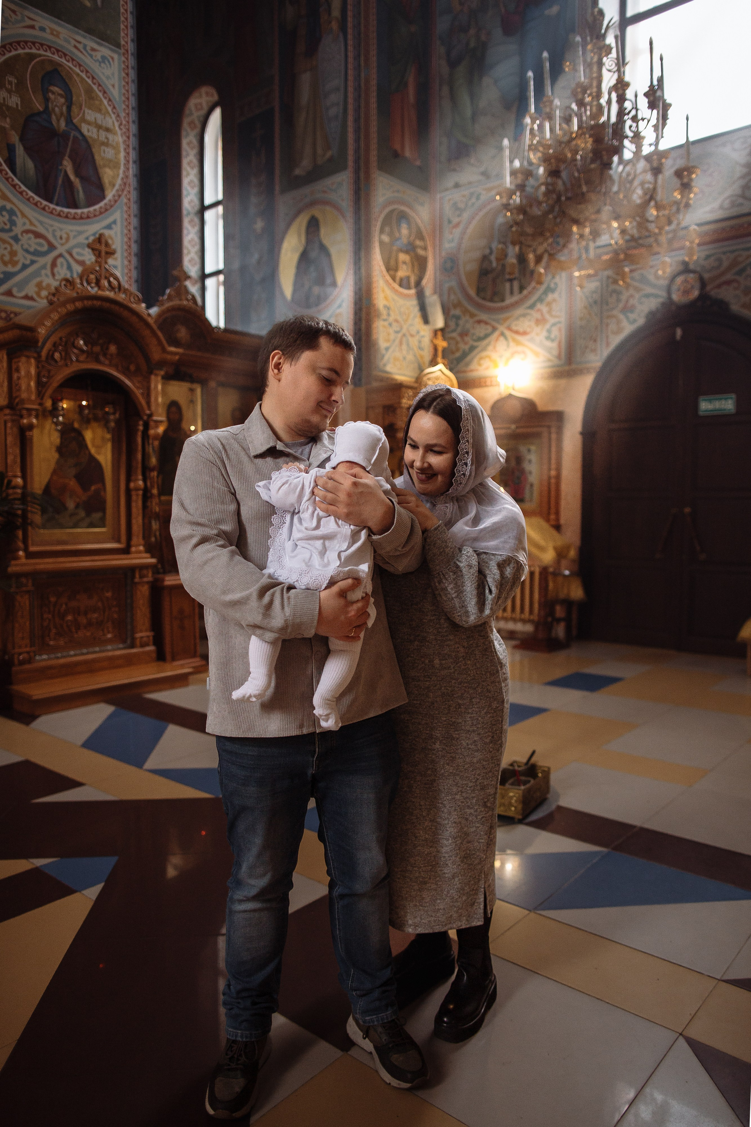 Церковь Почаевской иконы Божией Матери. Семейный фотограф в Белгороде Амелина Алина