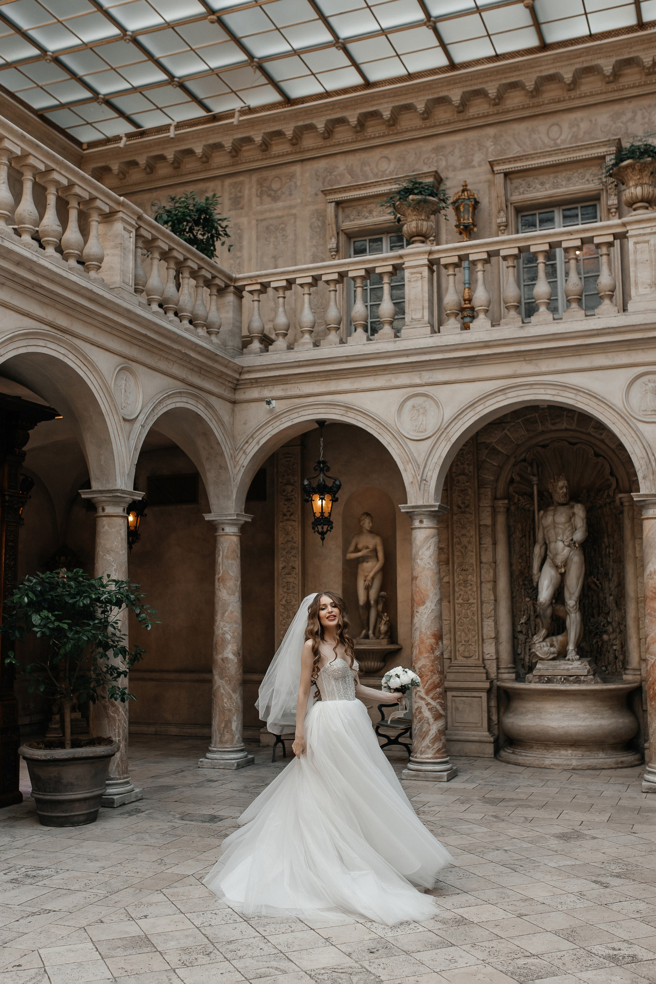 Свадебная фотосессия в ресторане Турандот