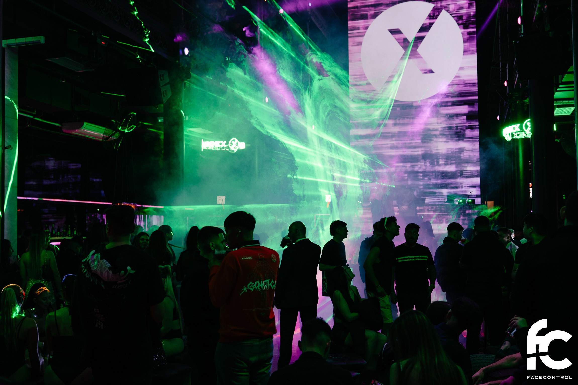 XAINDEX. Face Control: Crónica social, anuncios de eventos y reportajes fotográficos