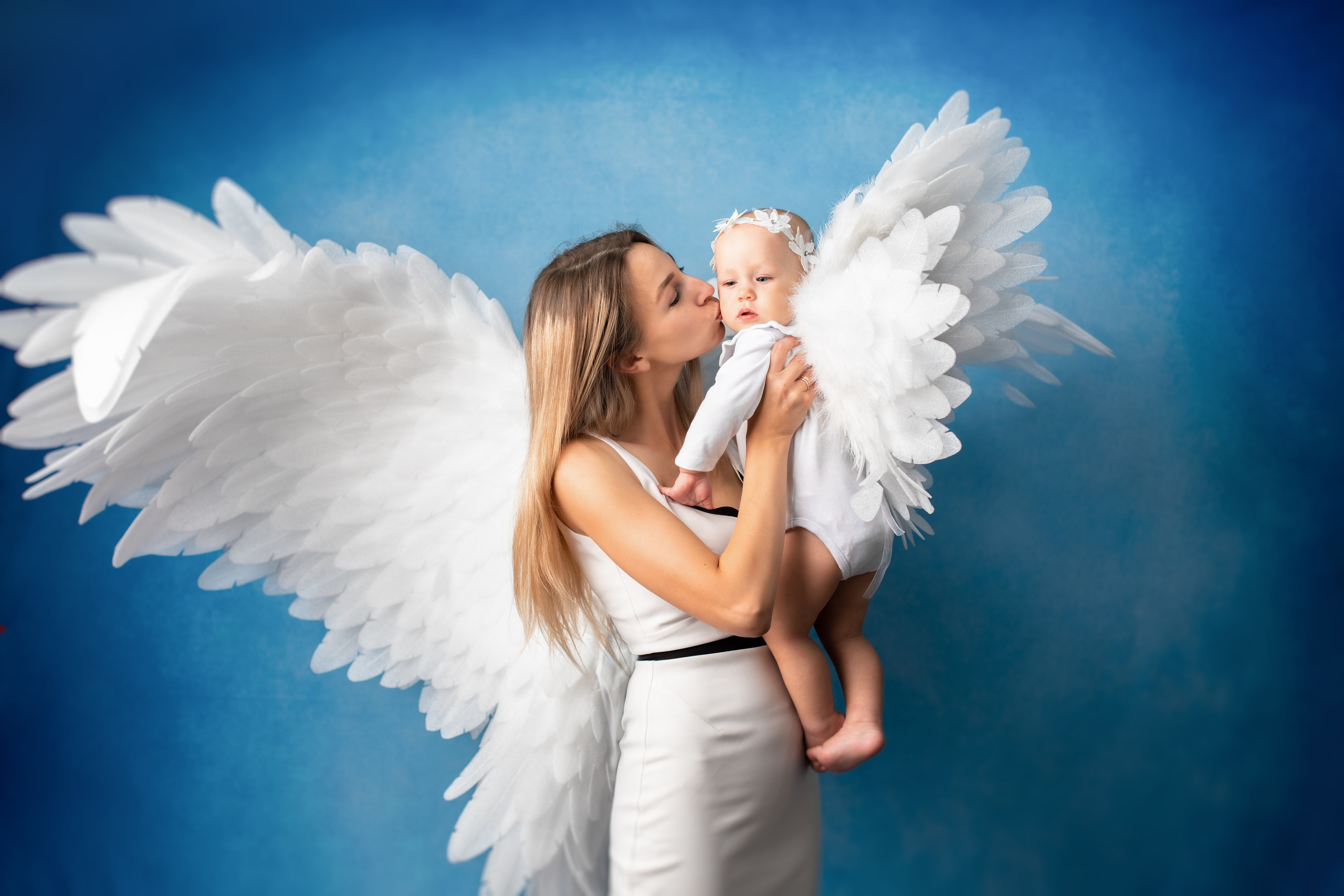 Ангелы. Фотограф новорождённых Псков