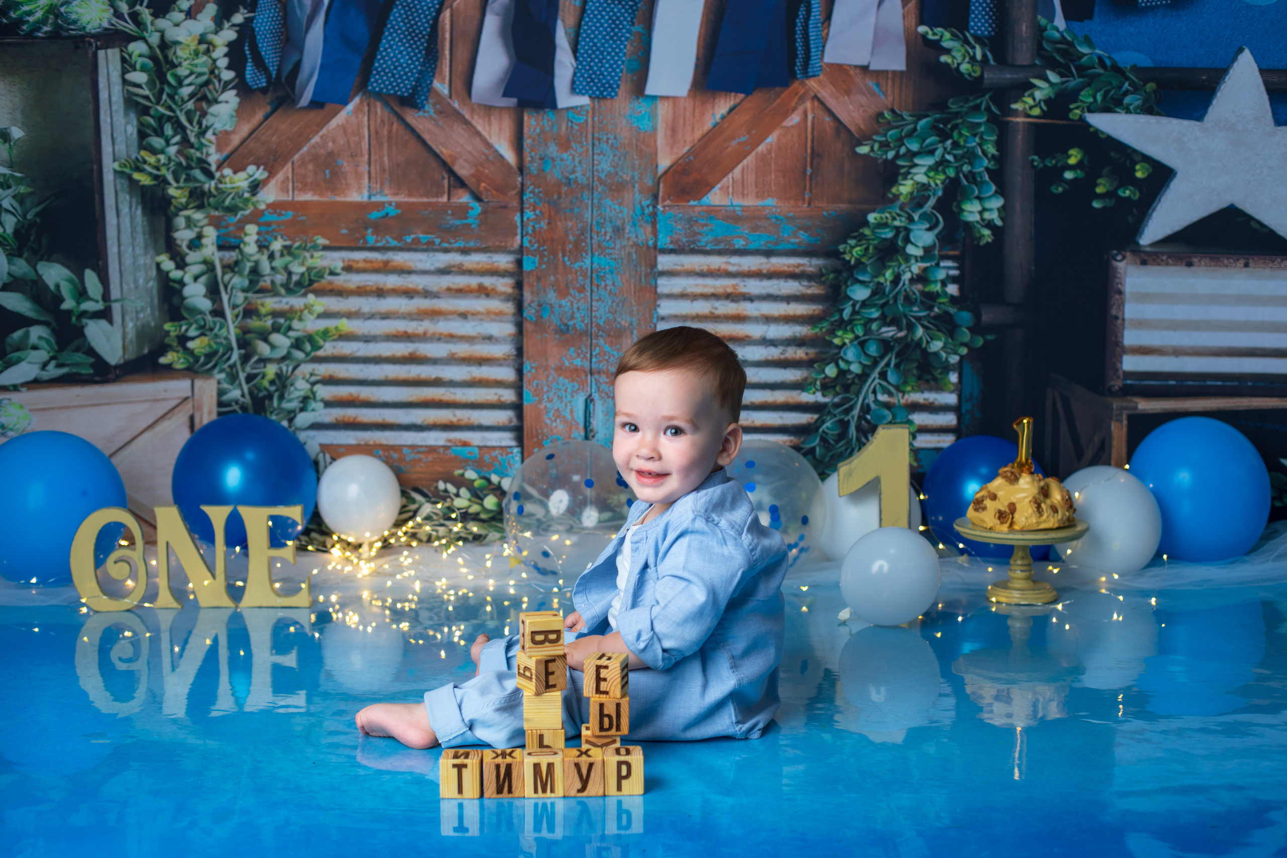 С тортиком. Фотограф новорождённых Псков