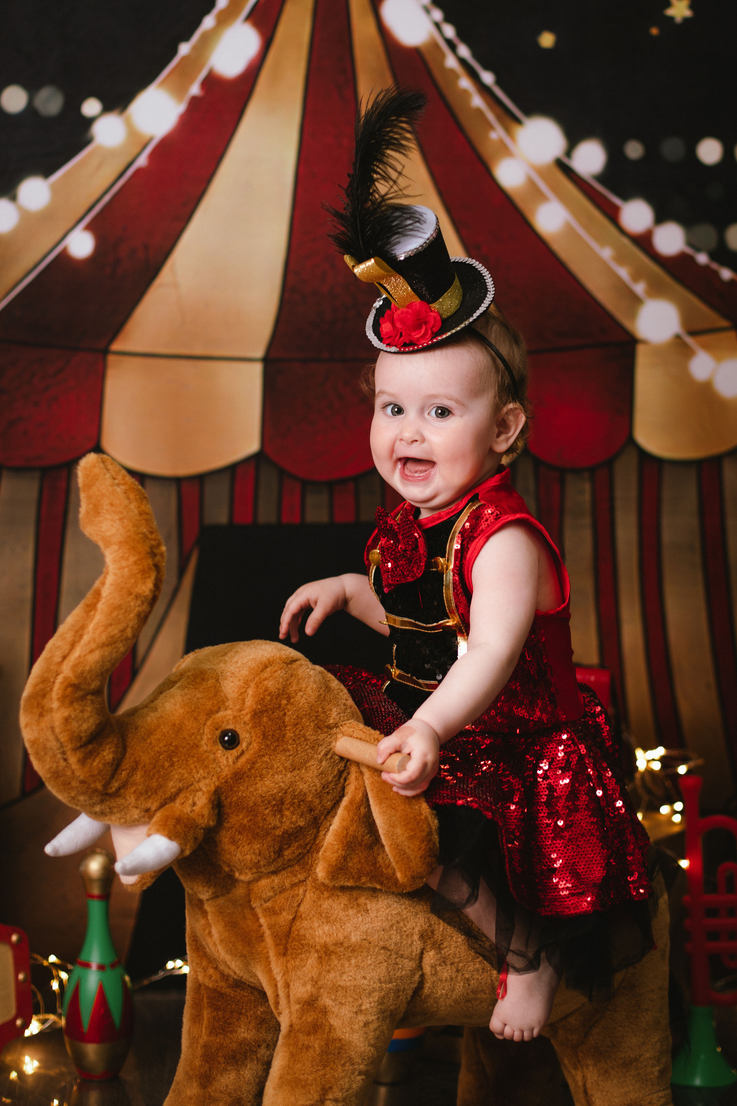 Цирк. Фотограф новорождённых Псков