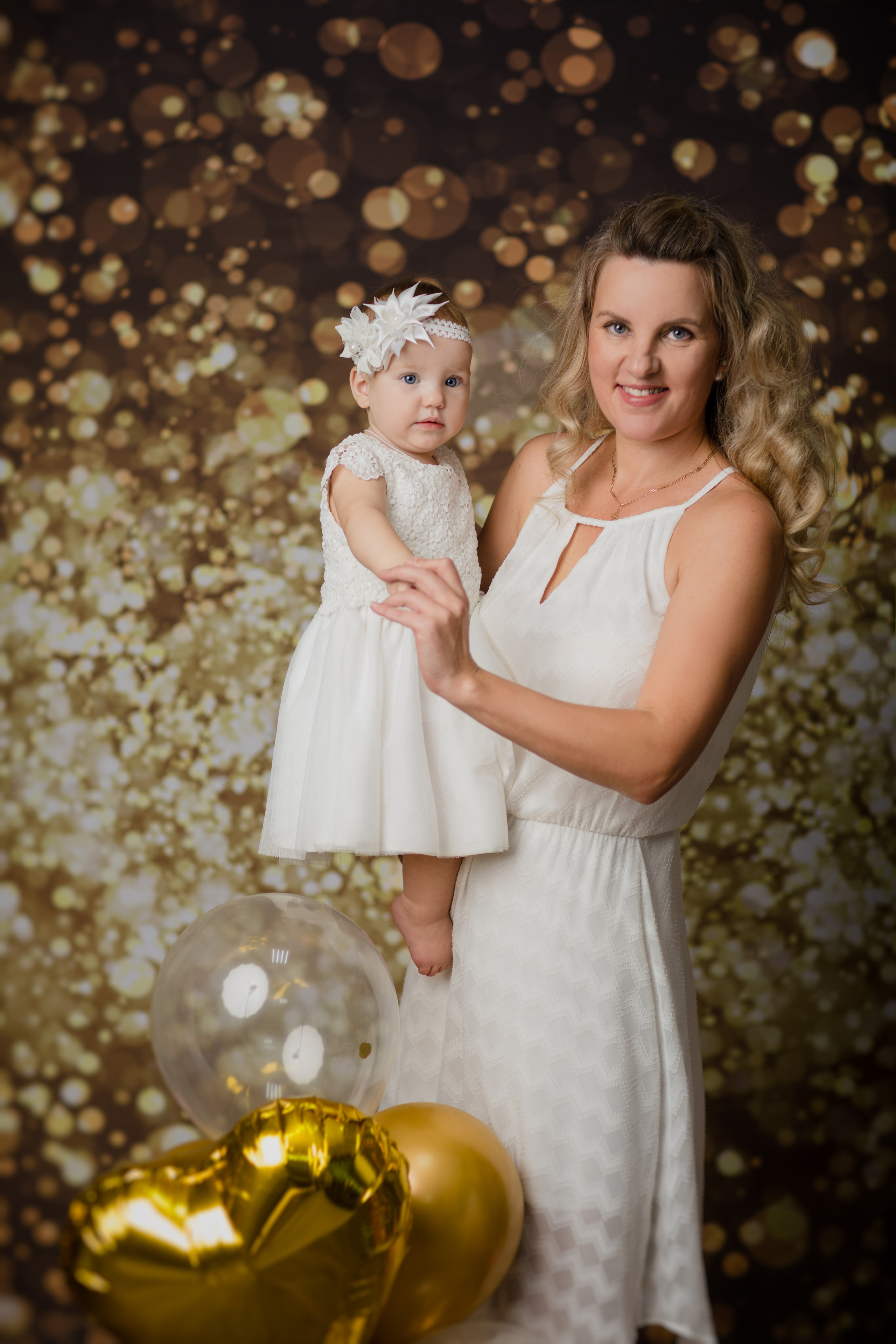 С тортиком. Фотограф новорождённых Псков