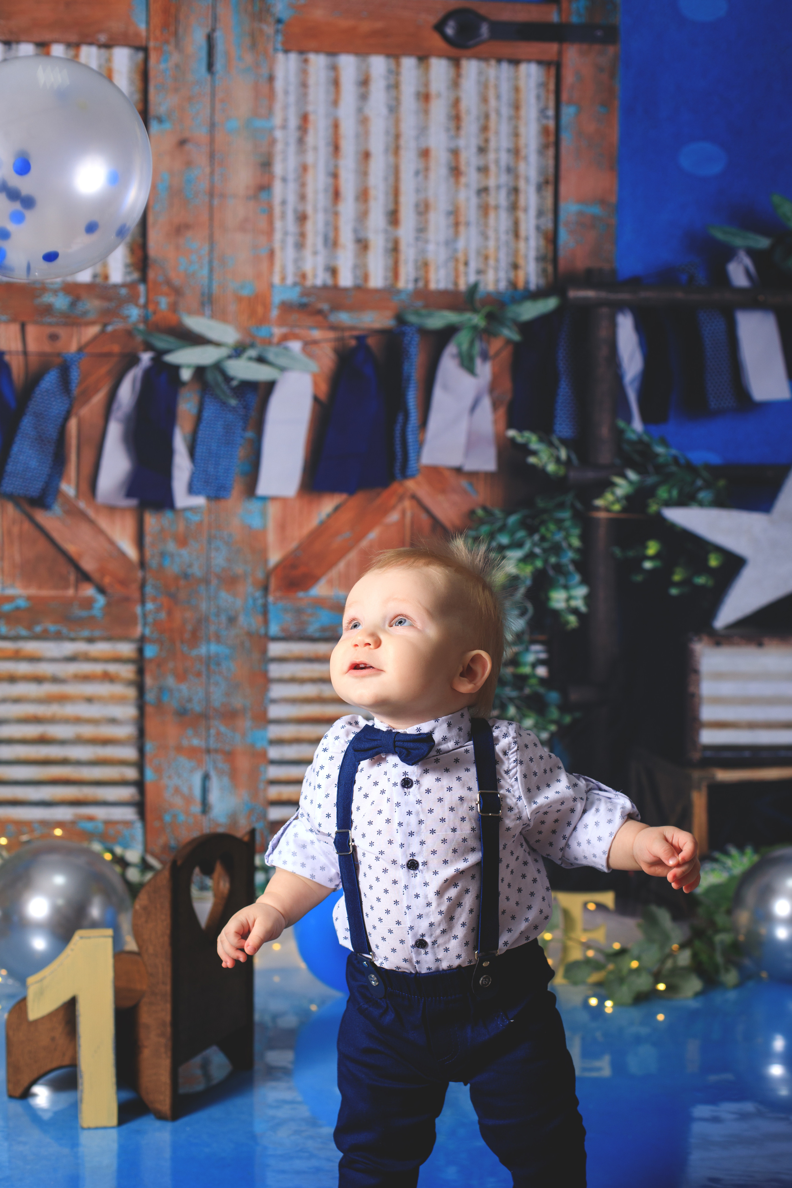 С тортиком. Фотограф новорождённых Псков