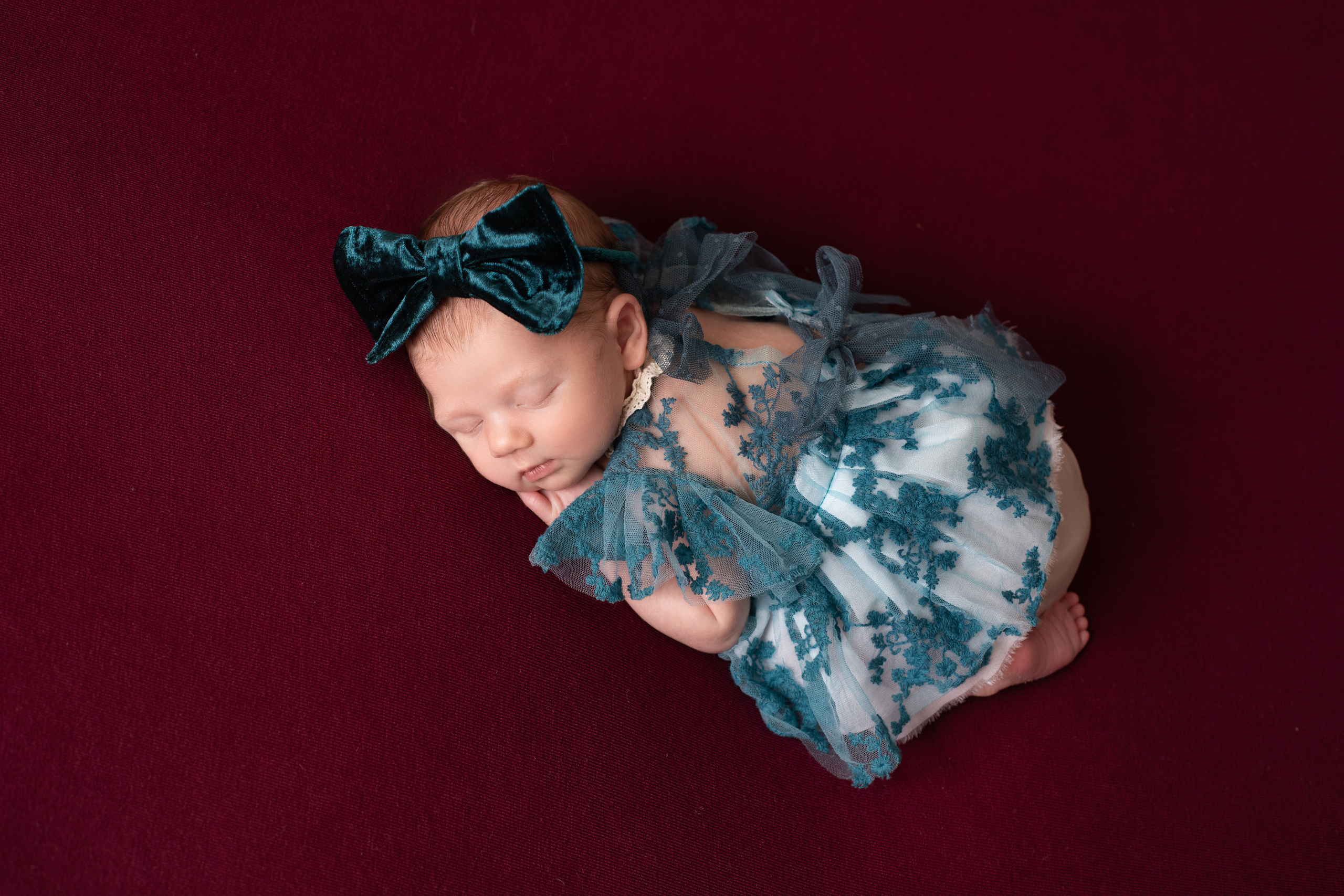 Фотограф новорождённых Псков