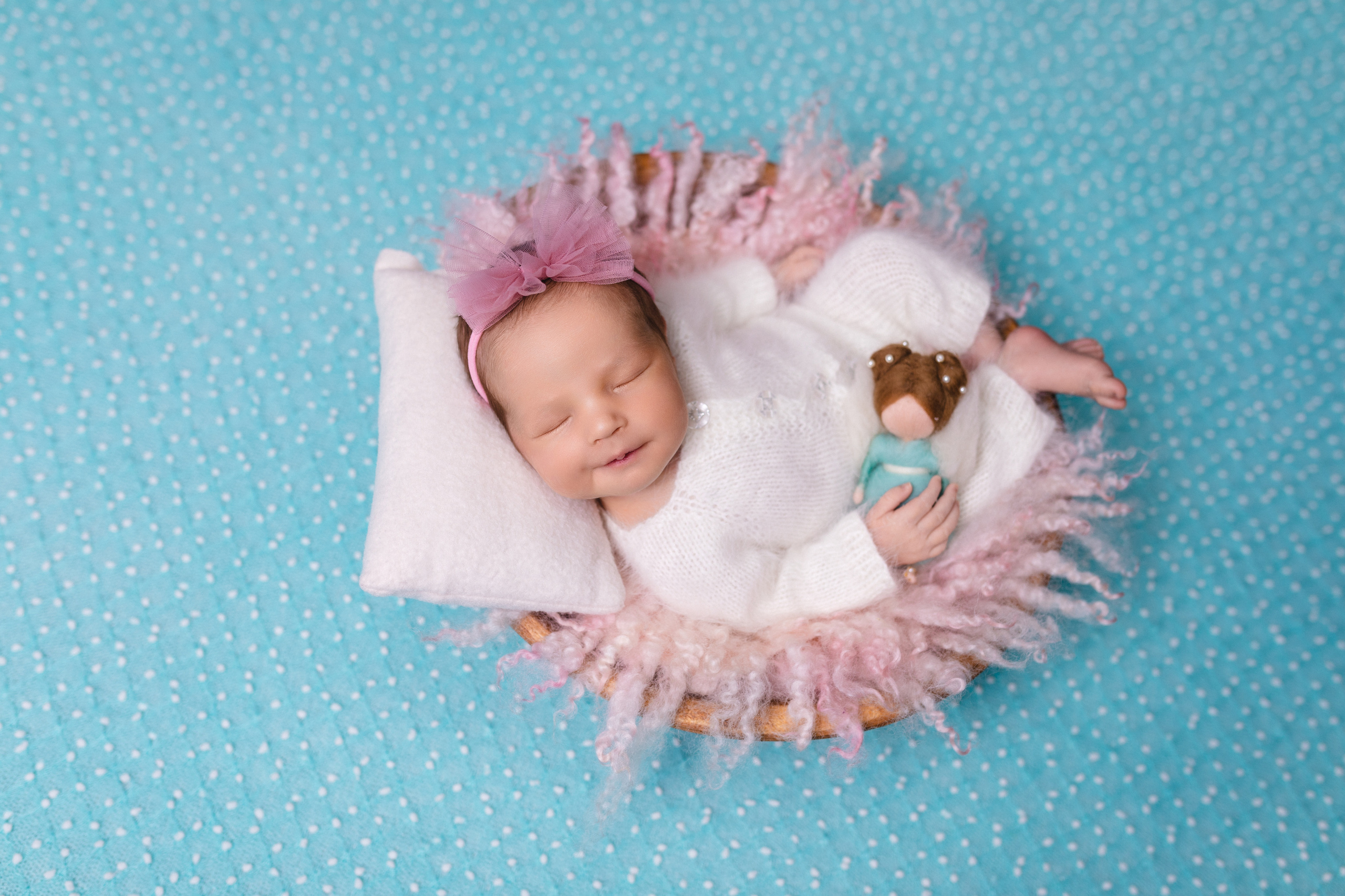 Фотограф новорождённых Псков