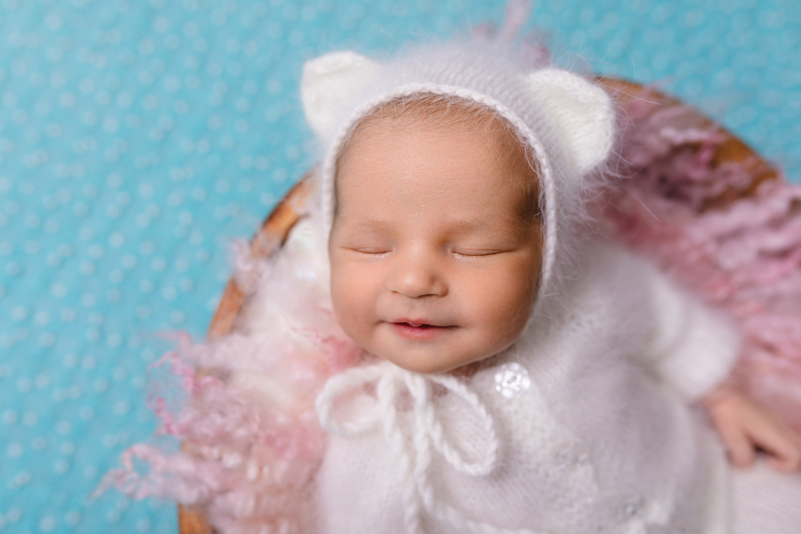 Фотограф новорождённых Псков